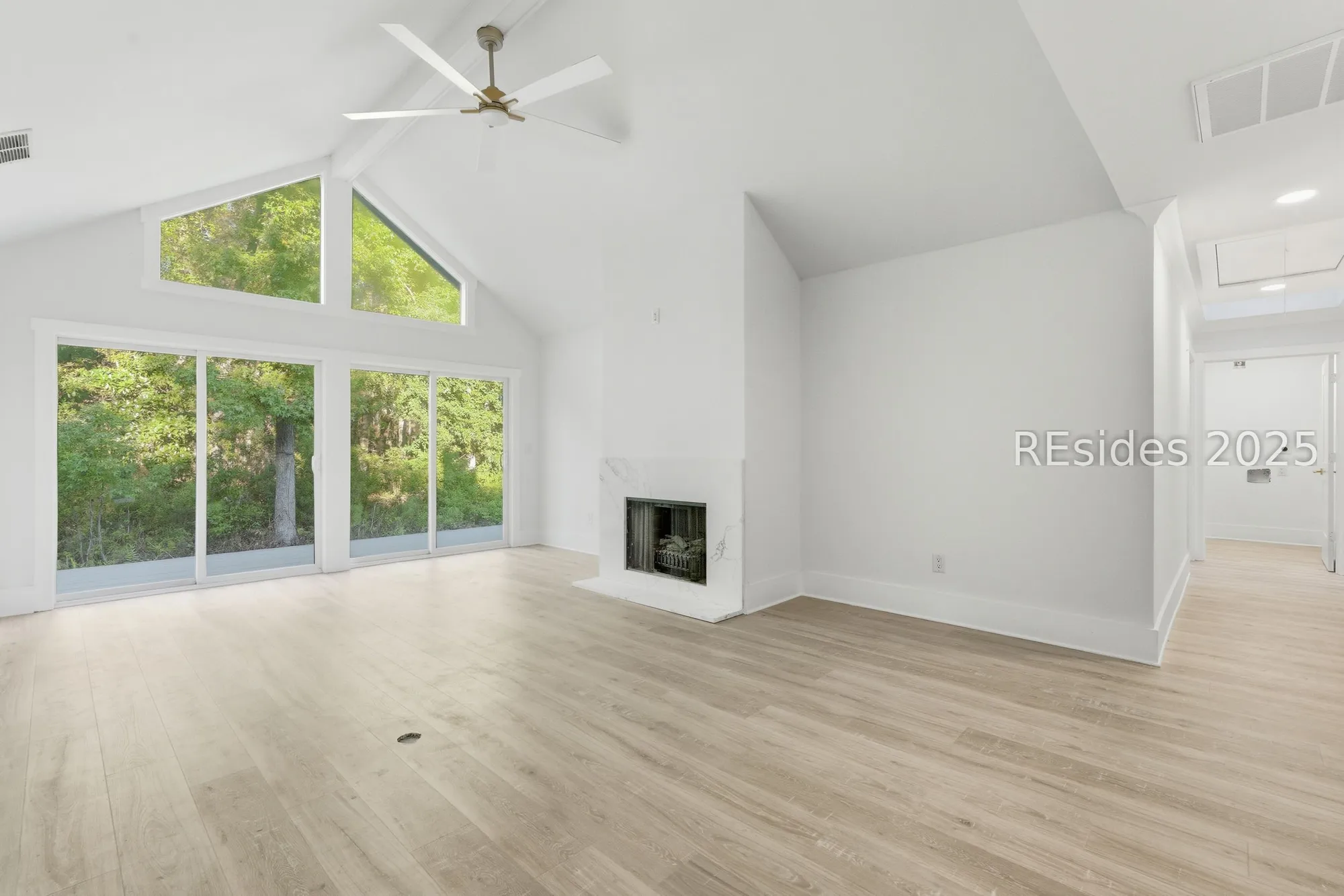 Property Slideshow image 7 of 73 | 90 cypress marsh dr, Hilton Head Island, SC, 29926