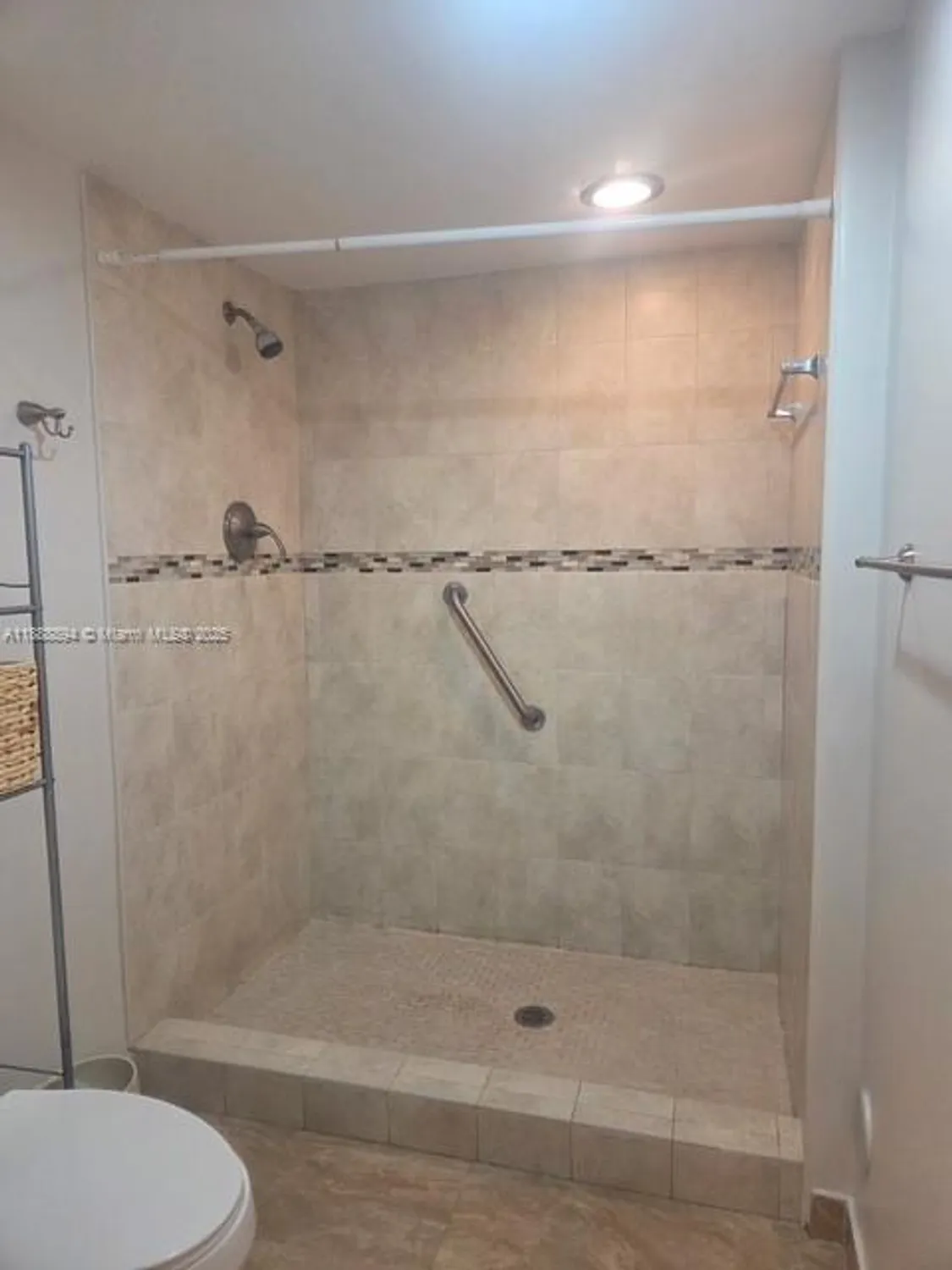 Property Slideshow image 8 of 13 | 1200 sw 137th ave e110, Pembroke Pines, FL, 33027