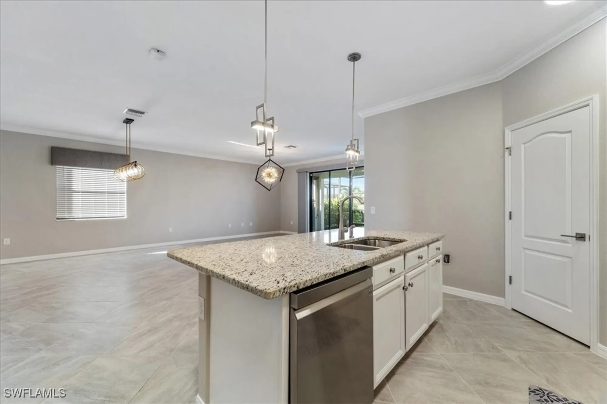 Property Slideshow image 10 of 50 | 12000 arbor trace dr, Fort Myers, FL, 33913