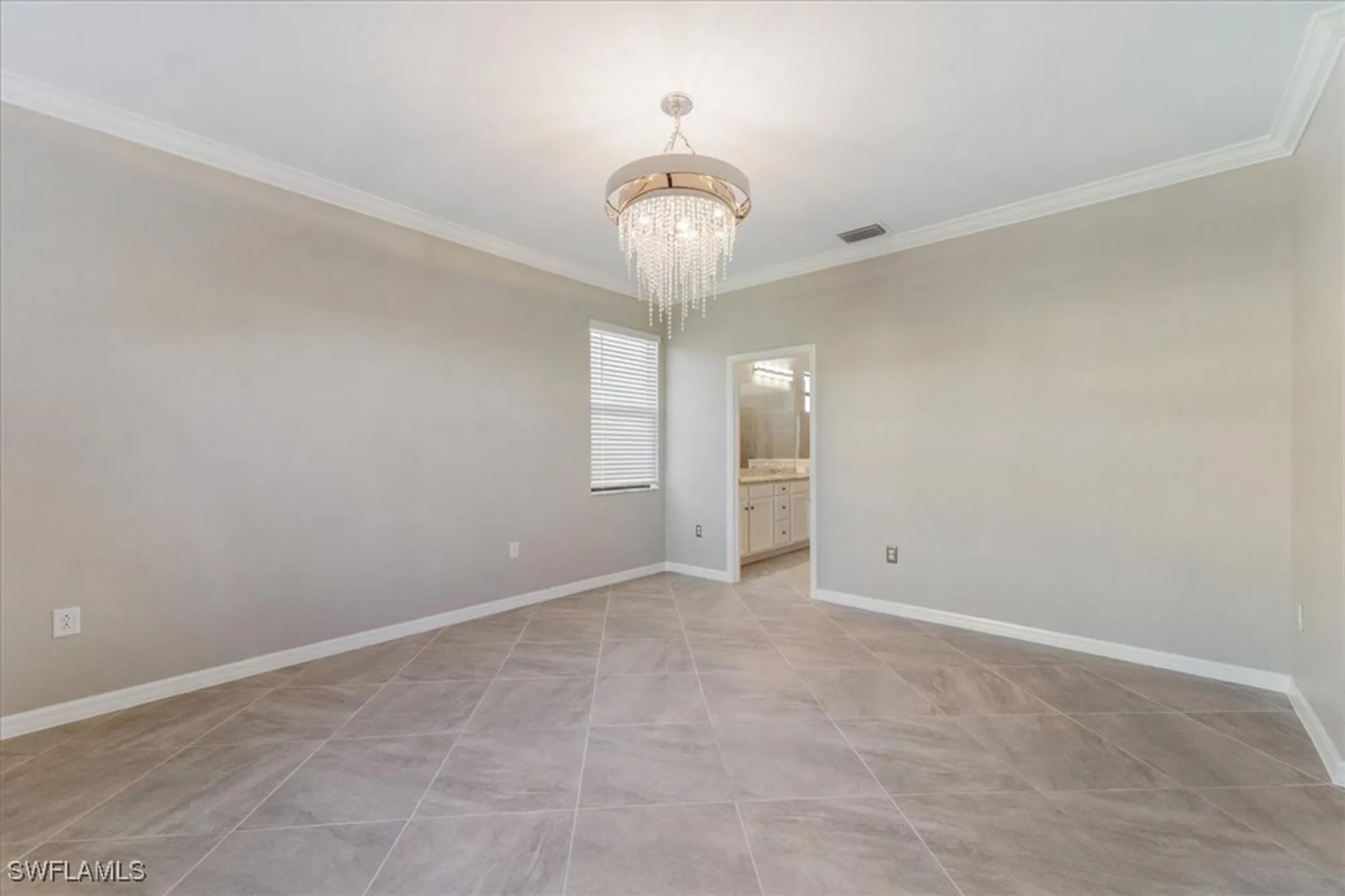 Property Slideshow image 12 of 50 | 12000 arbor trace dr, Fort Myers, FL, 33913