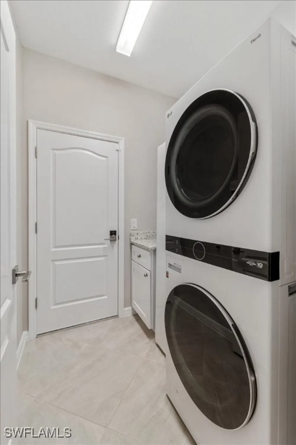 Property Slideshow image 26 of 50 | 12000 arbor trace dr, Fort Myers, FL, 33913