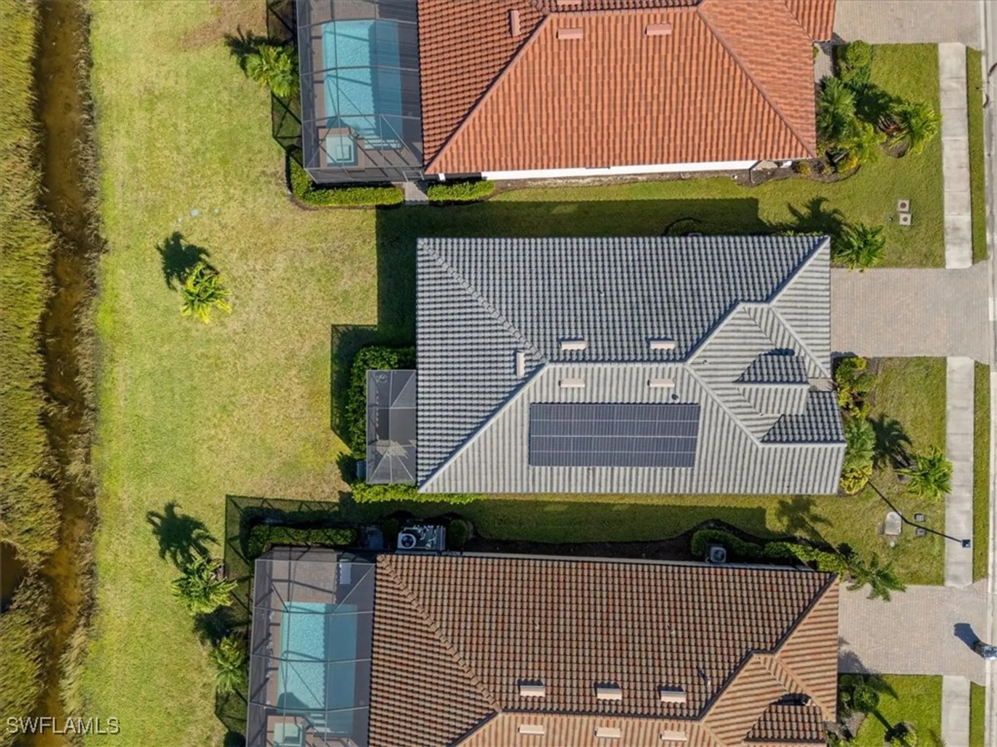 Property Slideshow image 33 of 50 | 12000 arbor trace dr, Fort Myers, FL, 33913