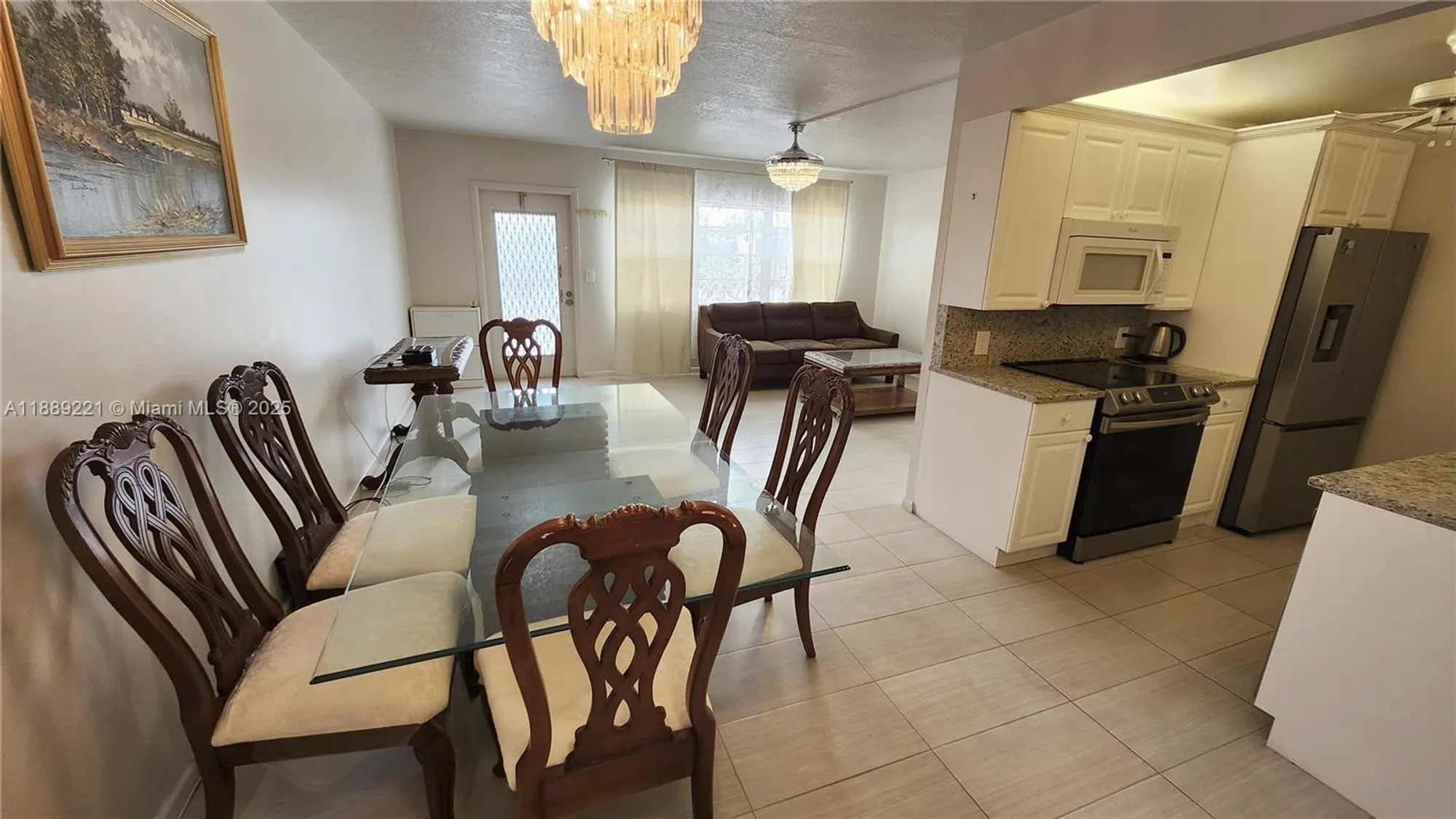 Property Slideshow image 6 of 27 | 4008 oakridge a # 4008, Deerfield Beach, FL, 33442