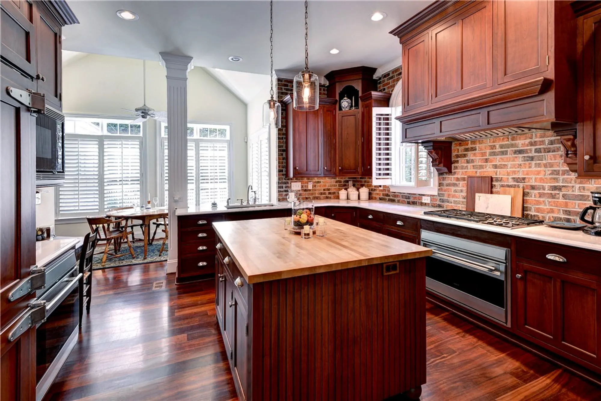 Property Slideshow image 22 of 48 | 115 w lancashire, Williamsburg, VA, 23188