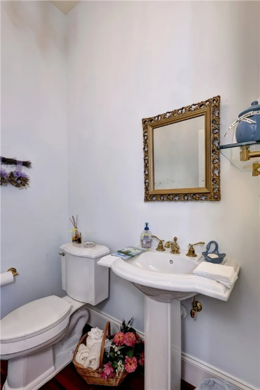 Property Slideshow image 39 of 48 | 115 w lancashire, Williamsburg, VA, 23188