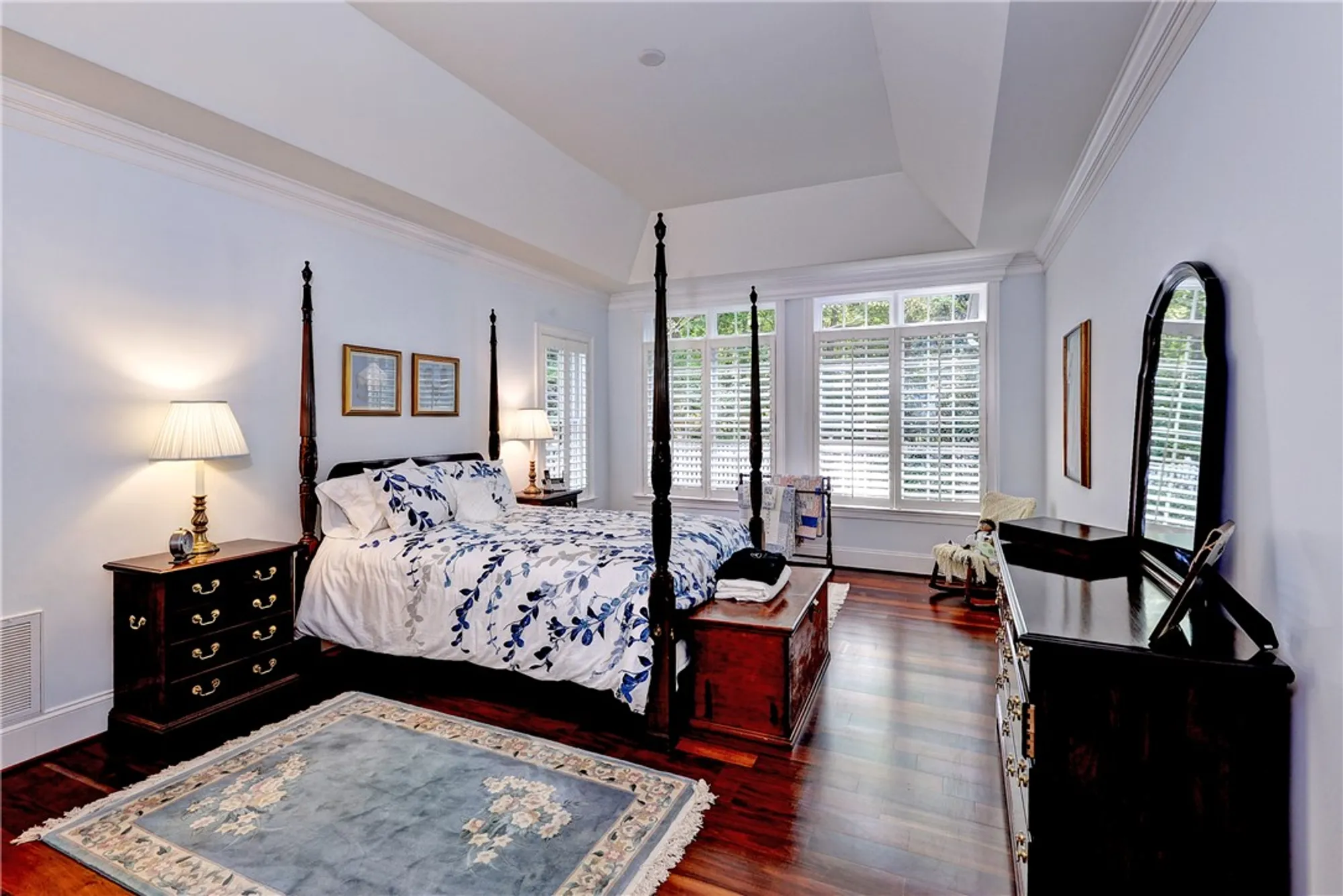 Property Slideshow image 4 of 48 | 115 w lancashire, Williamsburg, VA, 23188