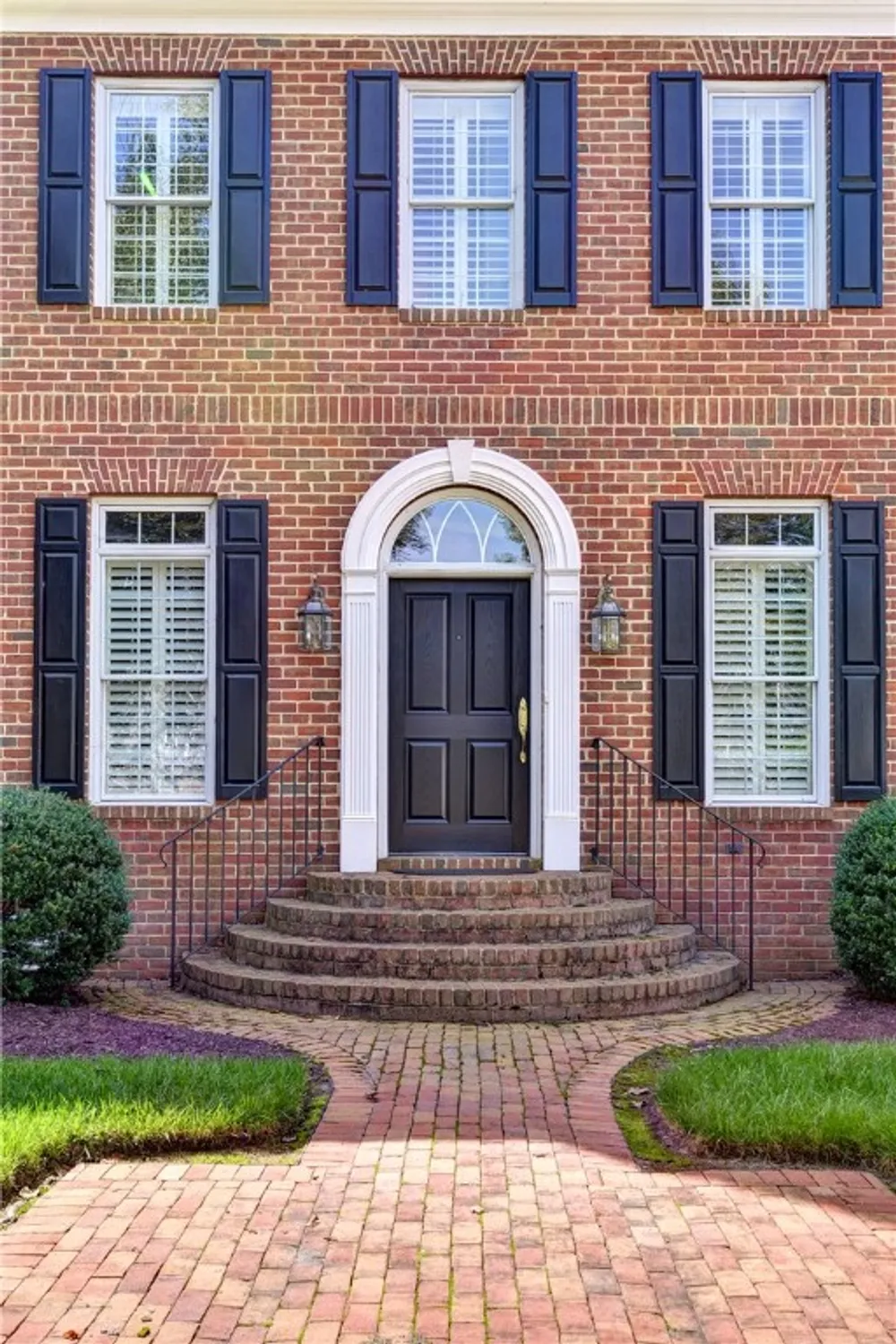 Property Slideshow image 6 of 48 | 115 w lancashire, Williamsburg, VA, 23188