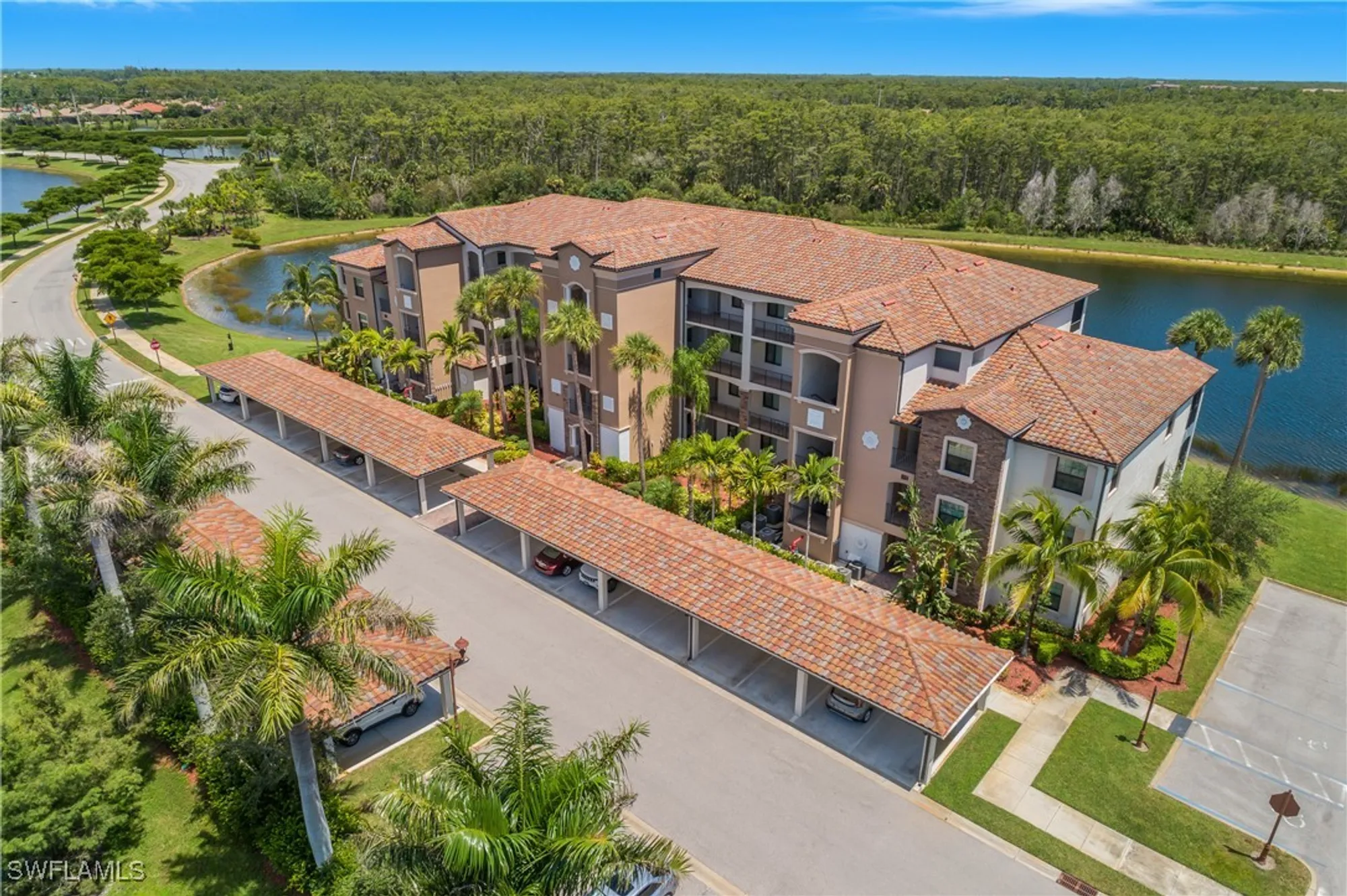 Property Slideshow image 29 of 50 | 9554 trevi ct 4727, Naples, FL, 34113