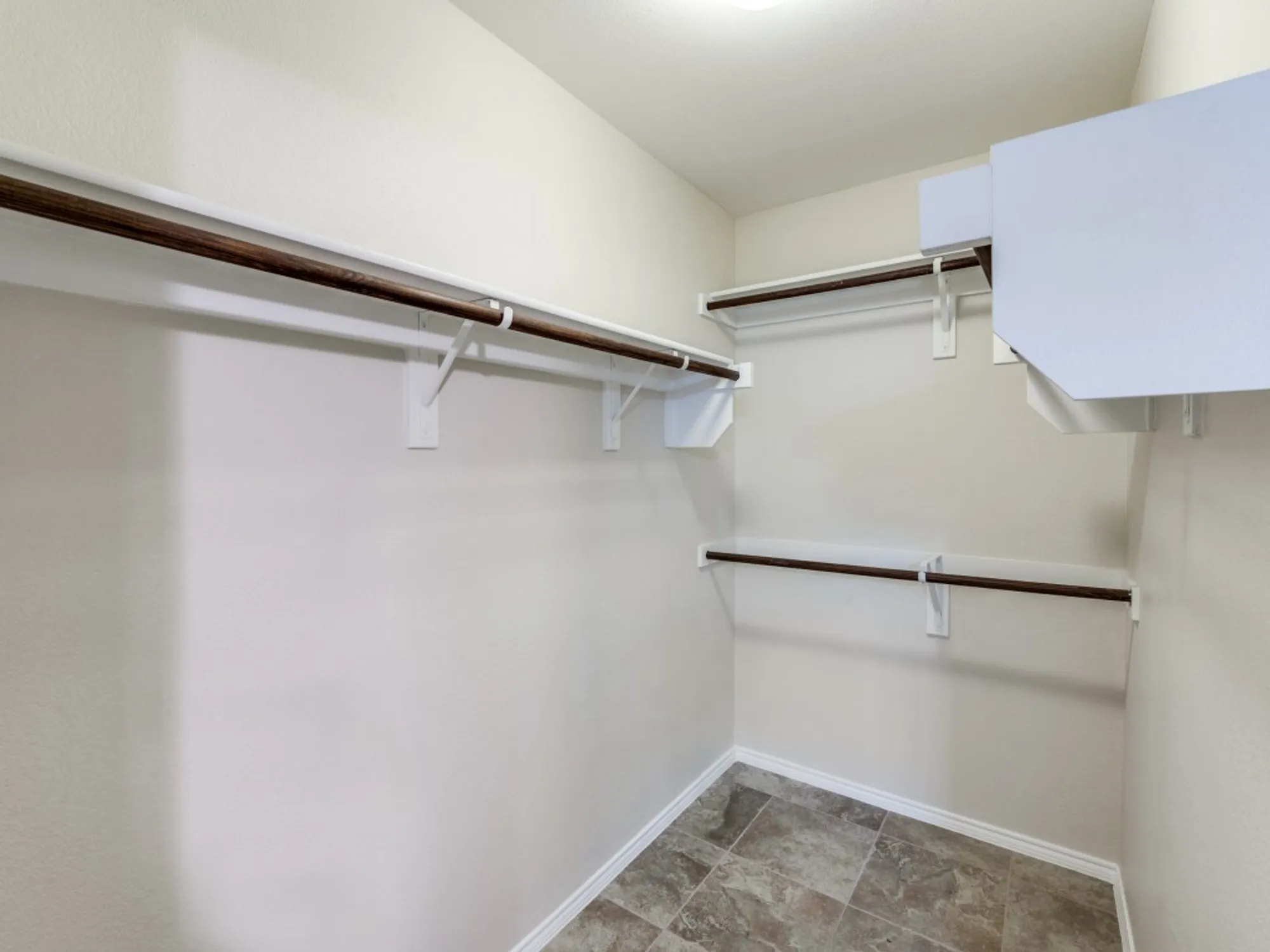 Property Slideshow image 18 of 26 | 3034 lazy rock ln, Frisco, TX, 75036