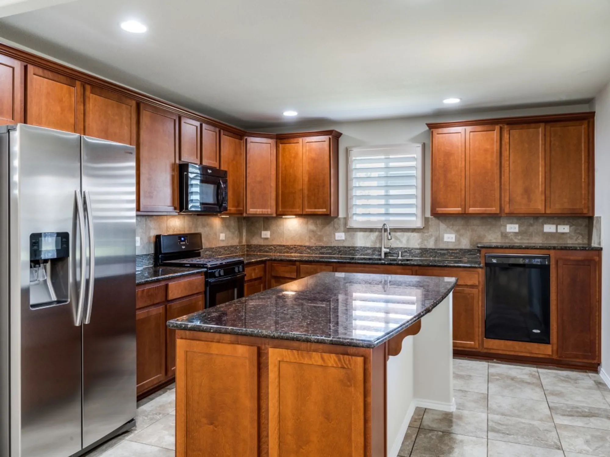 Property Slideshow image 11 of 26 | 3034 lazy rock ln, Frisco, TX, 75036