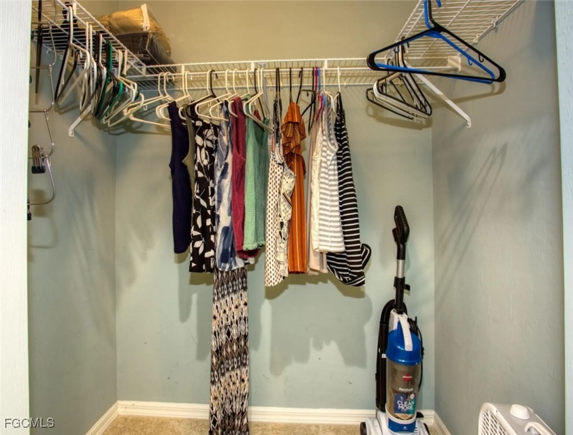 Property Slideshow image 18 of 25 | 8056 queen palm ln 635, Fort Myers, FL, 33966