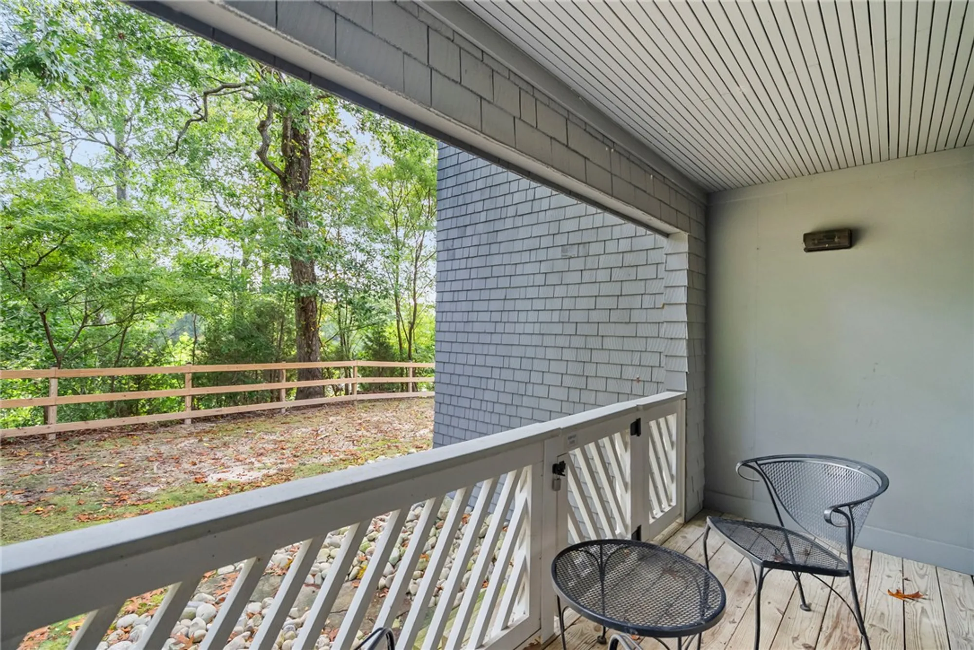 Property Slideshow image 14 of 45 | 713 graves ordinary, Williamsburg, VA, 23185