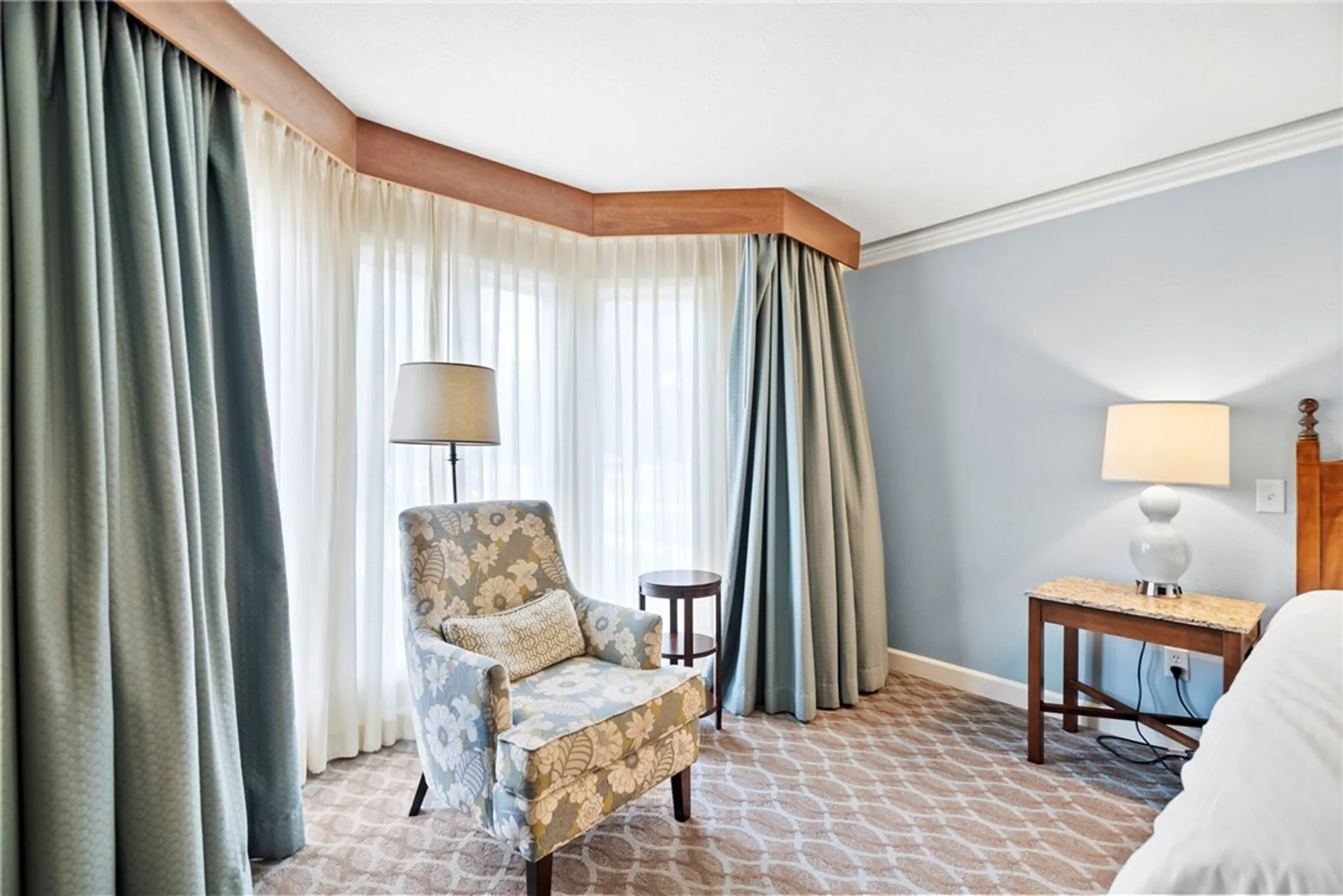 Property Slideshow image 18 of 45 | 713 graves ordinary, Williamsburg, VA, 23185