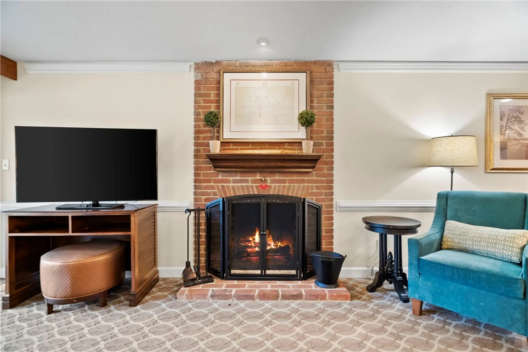 Property Slideshow image 13 of 45 | 713 graves ordinary, Williamsburg, VA, 23185