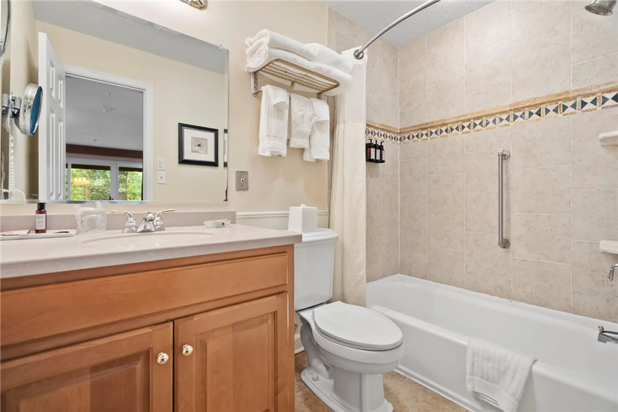 Property Slideshow image 33 of 45 | 713 graves ordinary, Williamsburg, VA, 23185