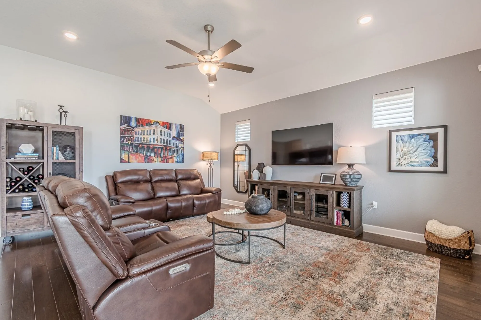 Property Slideshow image 13 of 38 | 117 playing cypress, San Marcos, TX, 78666