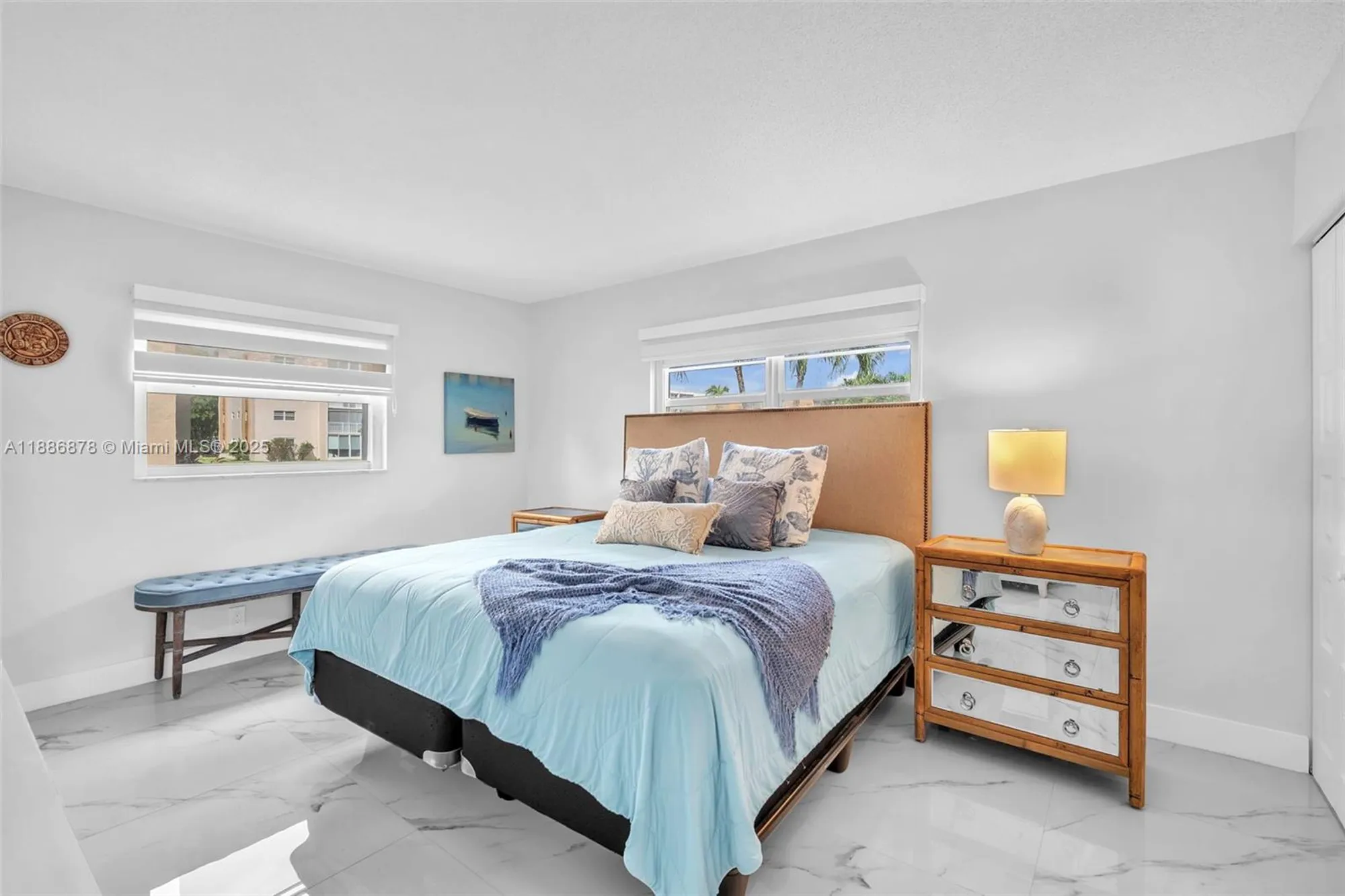 Property Slideshow image 8 of 43 | 205 se 11th ter 101, Dania Beach, FL, 33004