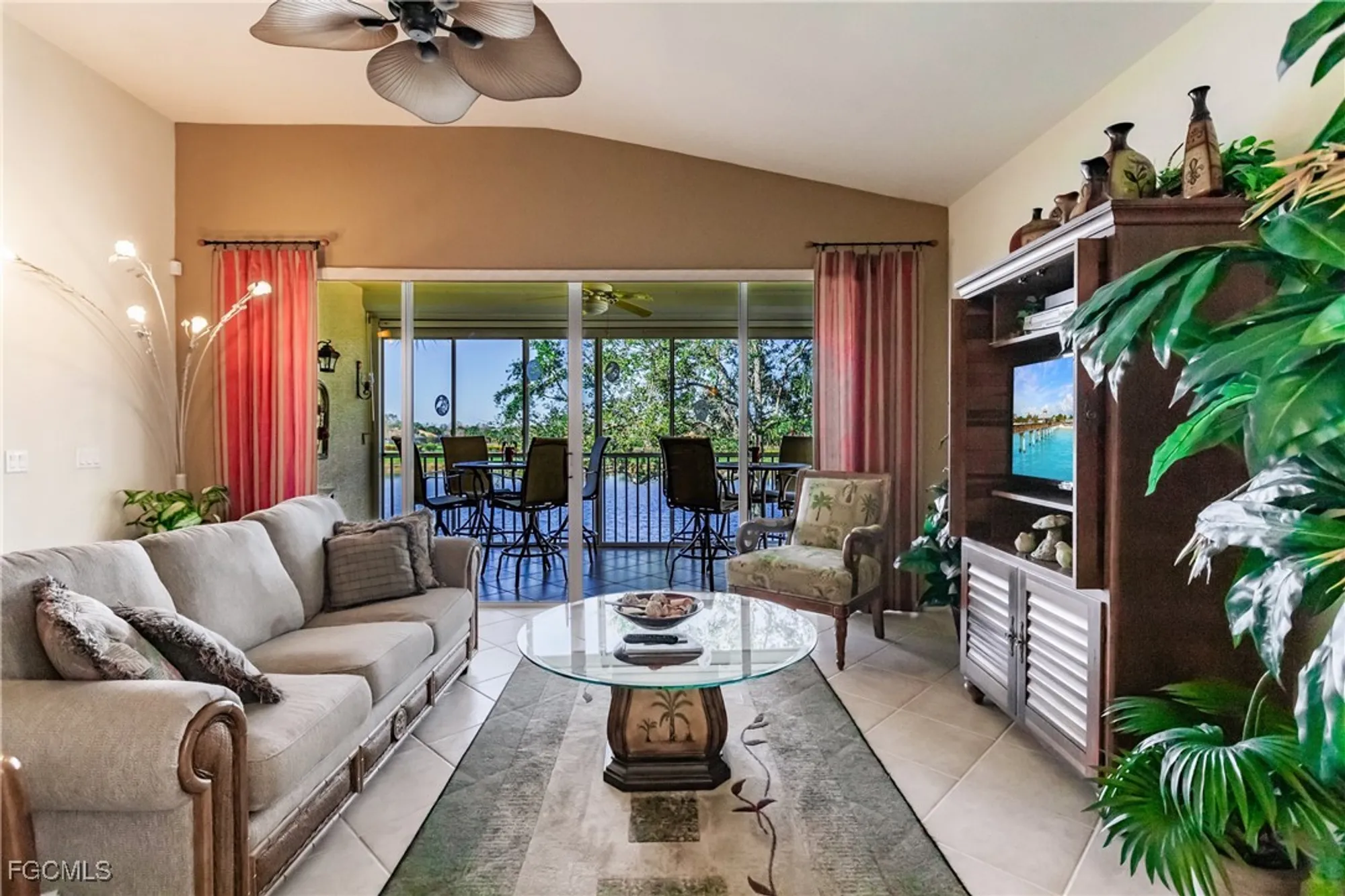 Property Slideshow image 11 of 47 | 3011 meandering way 202, Fort Myers, FL, 33905
