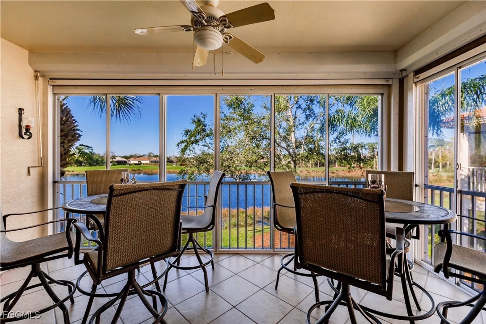 Property Slideshow image 37 of 47 | 3011 meandering way 202, Fort Myers, FL, 33905