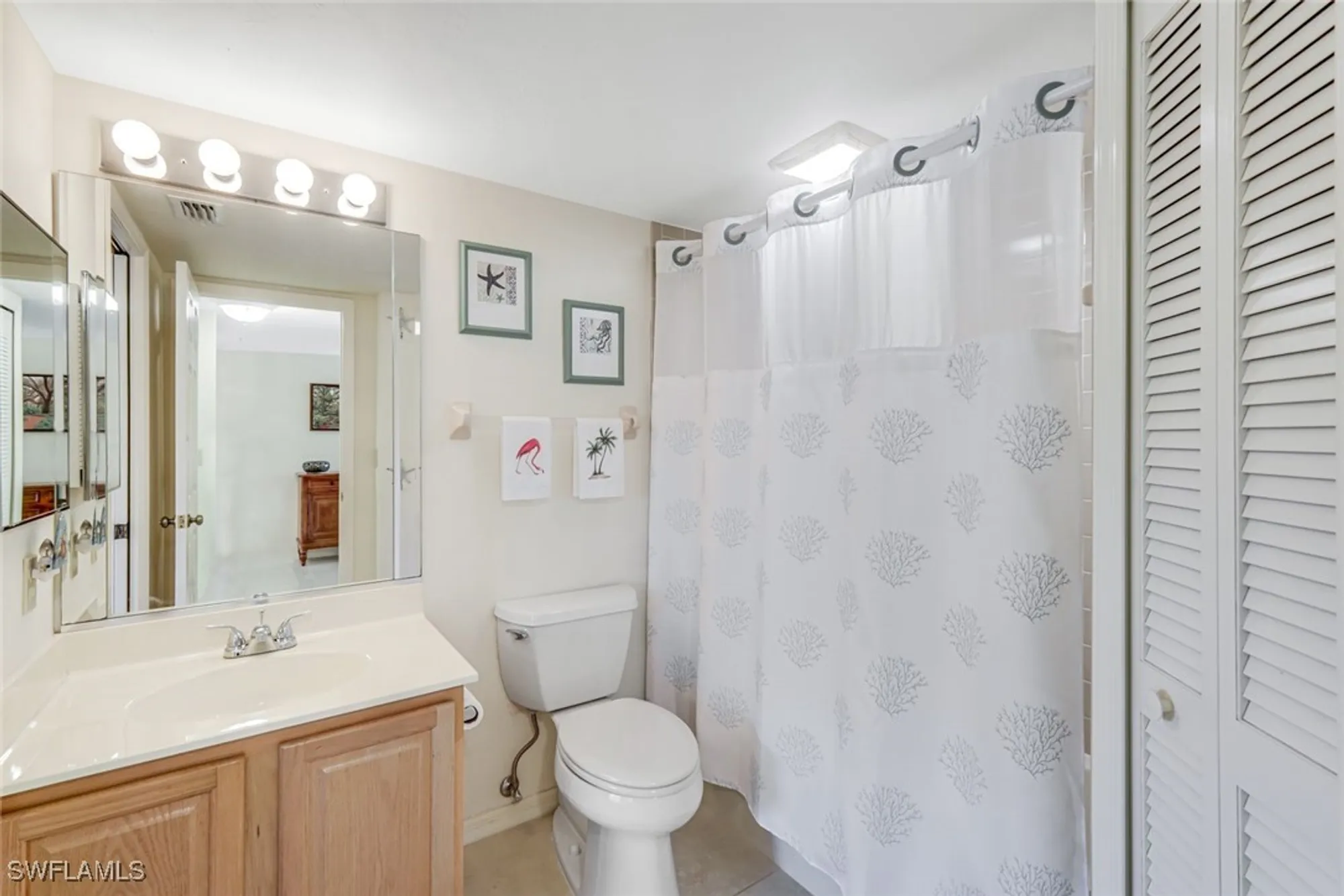 Property Slideshow image 17 of 37 | 26900 wedgewood dr 304, Bonita Springs, FL, 34134