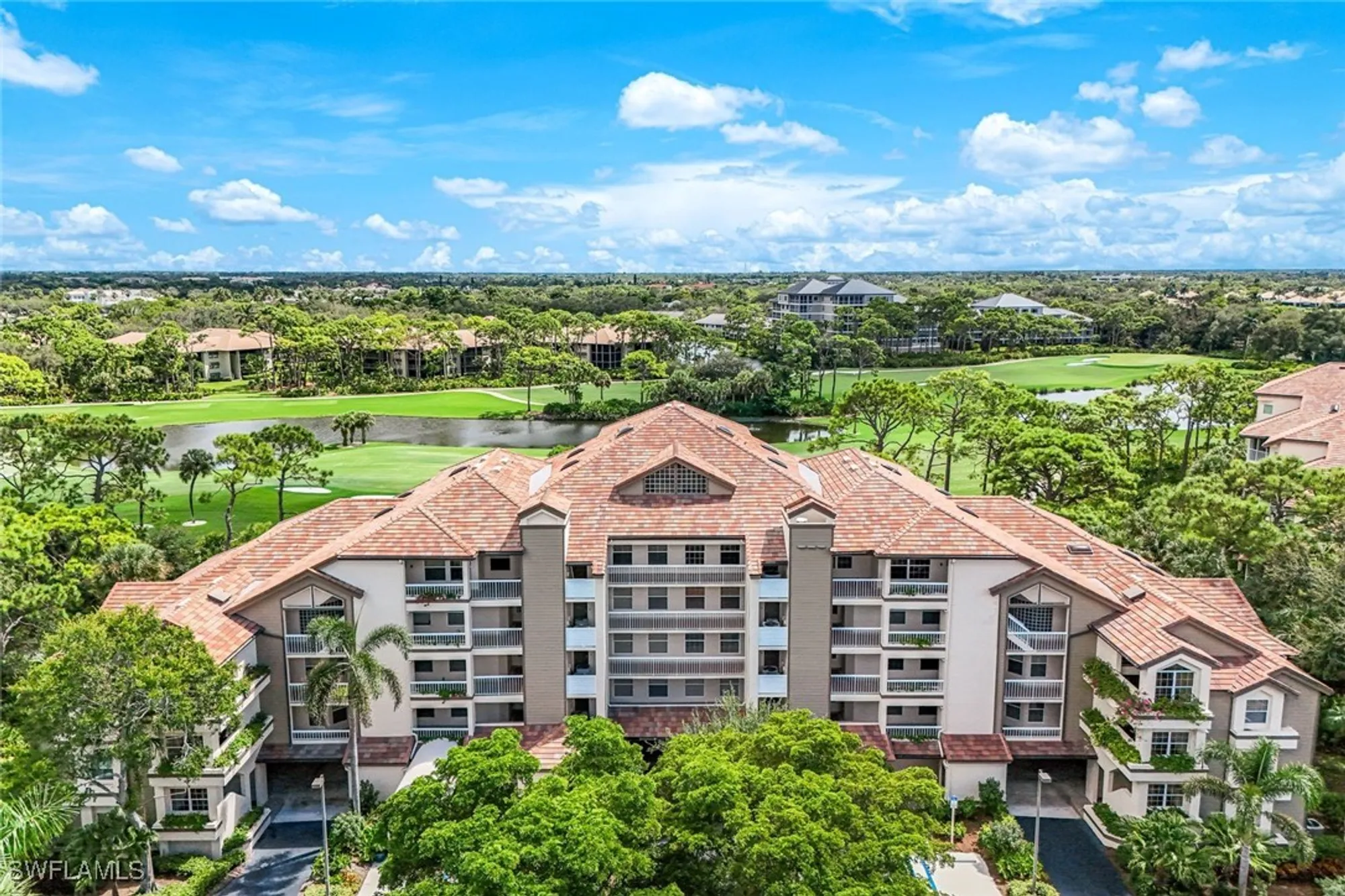 Property Slideshow image 24 of 37 | 26900 wedgewood dr 304, Bonita Springs, FL, 34134