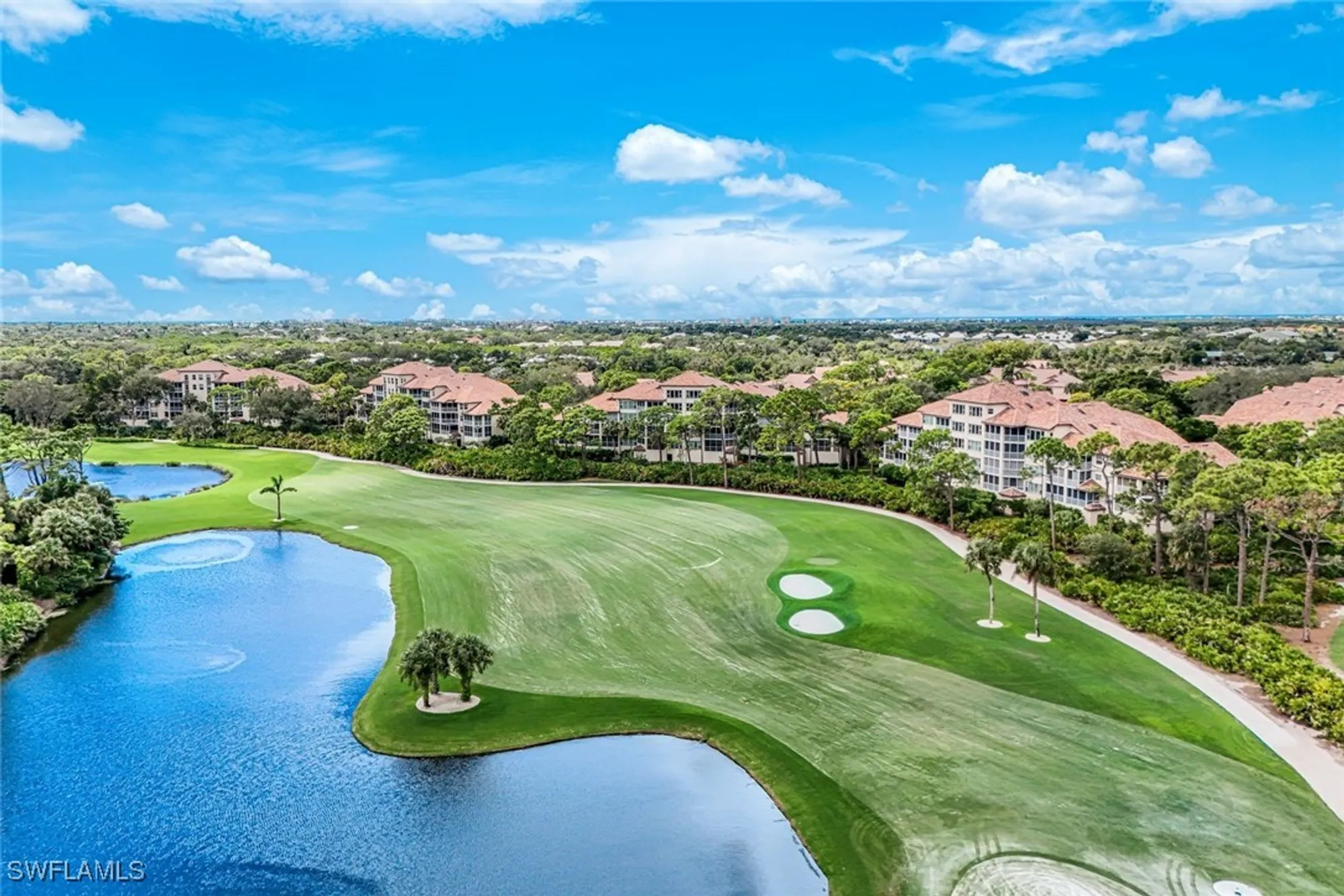 Property Slideshow image 26 of 37 | 26900 wedgewood dr 304, Bonita Springs, FL, 34134