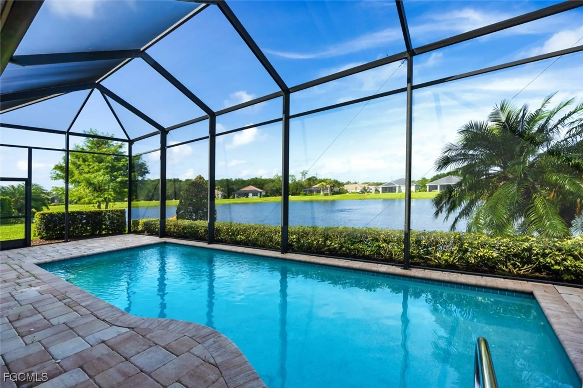 Property Slideshow image 18 of 41 | 2977 willow ridge ct, Fort Myers, FL, 33905