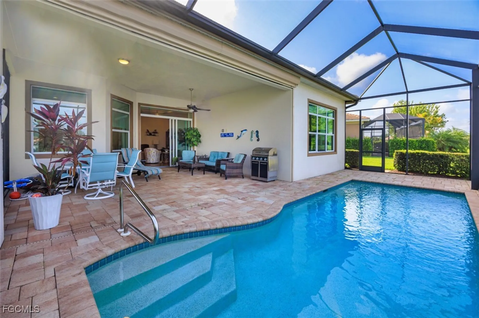 Property Slideshow image 19 of 41 | 2977 willow ridge ct, Fort Myers, FL, 33905