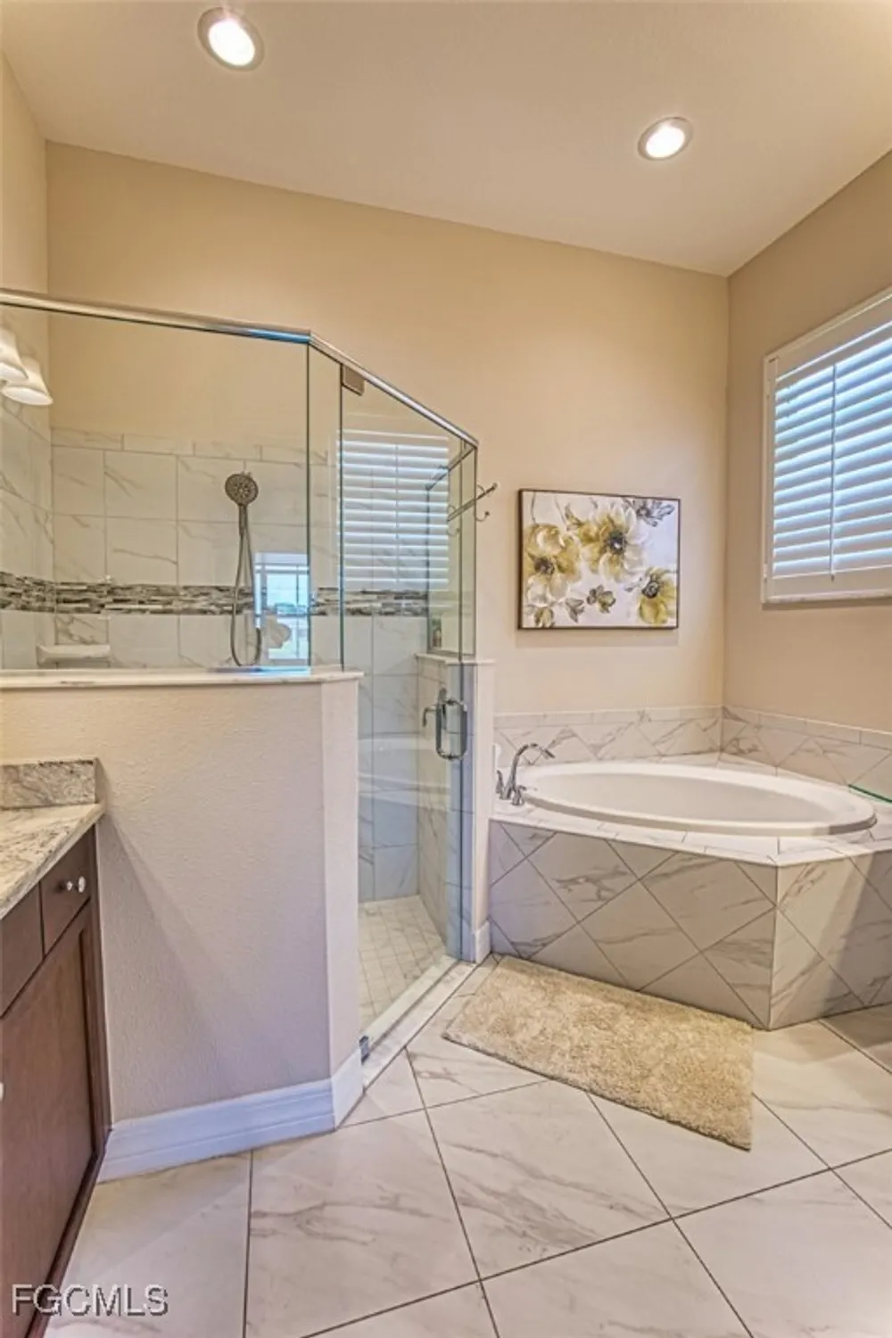 Property Slideshow image 24 of 41 | 2977 willow ridge ct, Fort Myers, FL, 33905