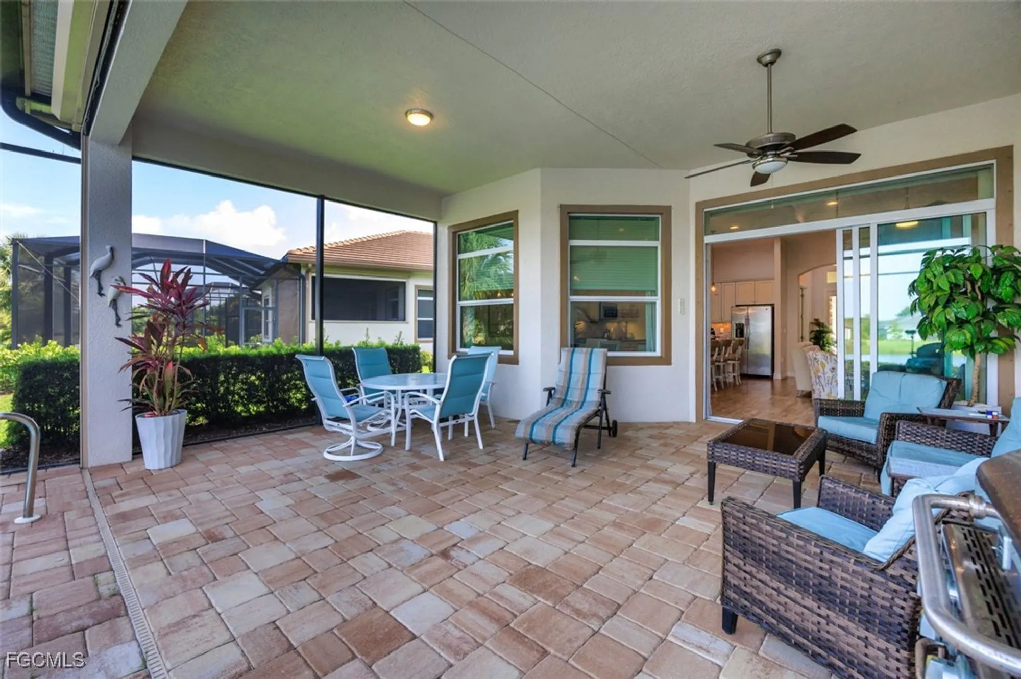 Property Slideshow image 20 of 41 | 2977 willow ridge ct, Fort Myers, FL, 33905