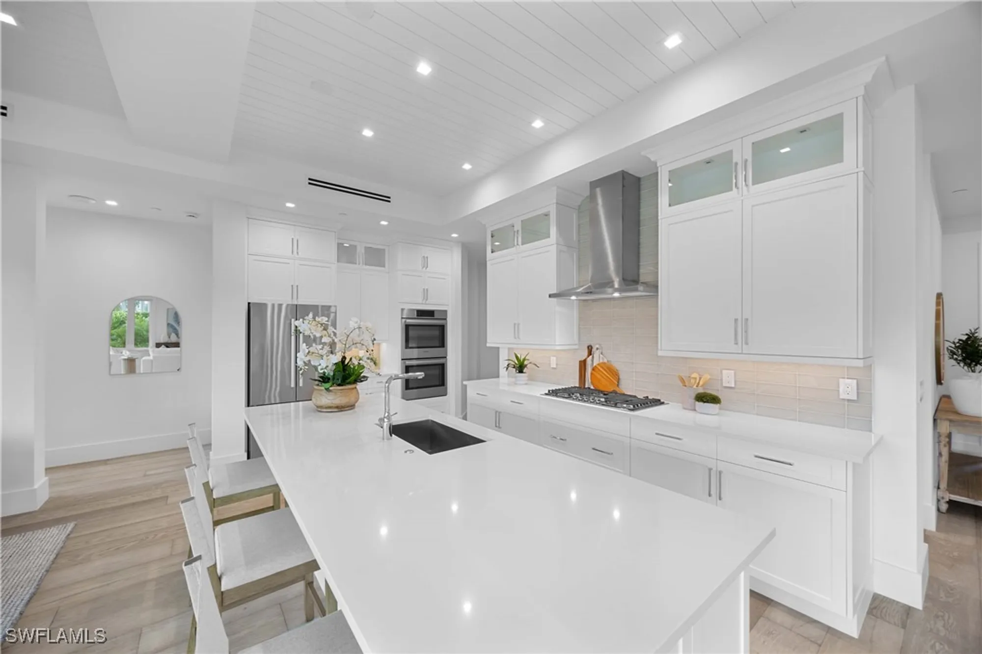 Property Slideshow image 18 of 50 | 3291 dorado ln unit 101, Naples, FL, 34114