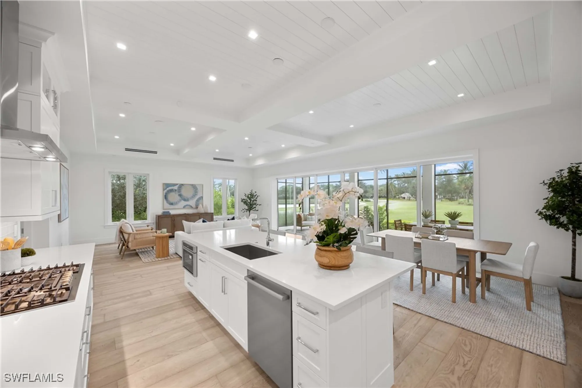 Property Slideshow image 19 of 50 | 3291 dorado ln unit 101, Naples, FL, 34114