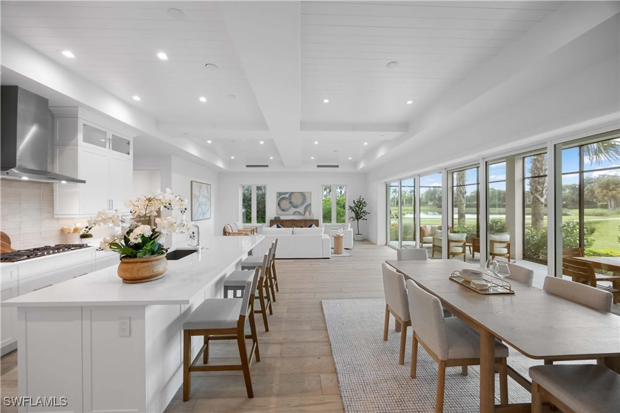 Property Slideshow image 13 of 50 | 3291 dorado ln unit 101, Naples, FL, 34114