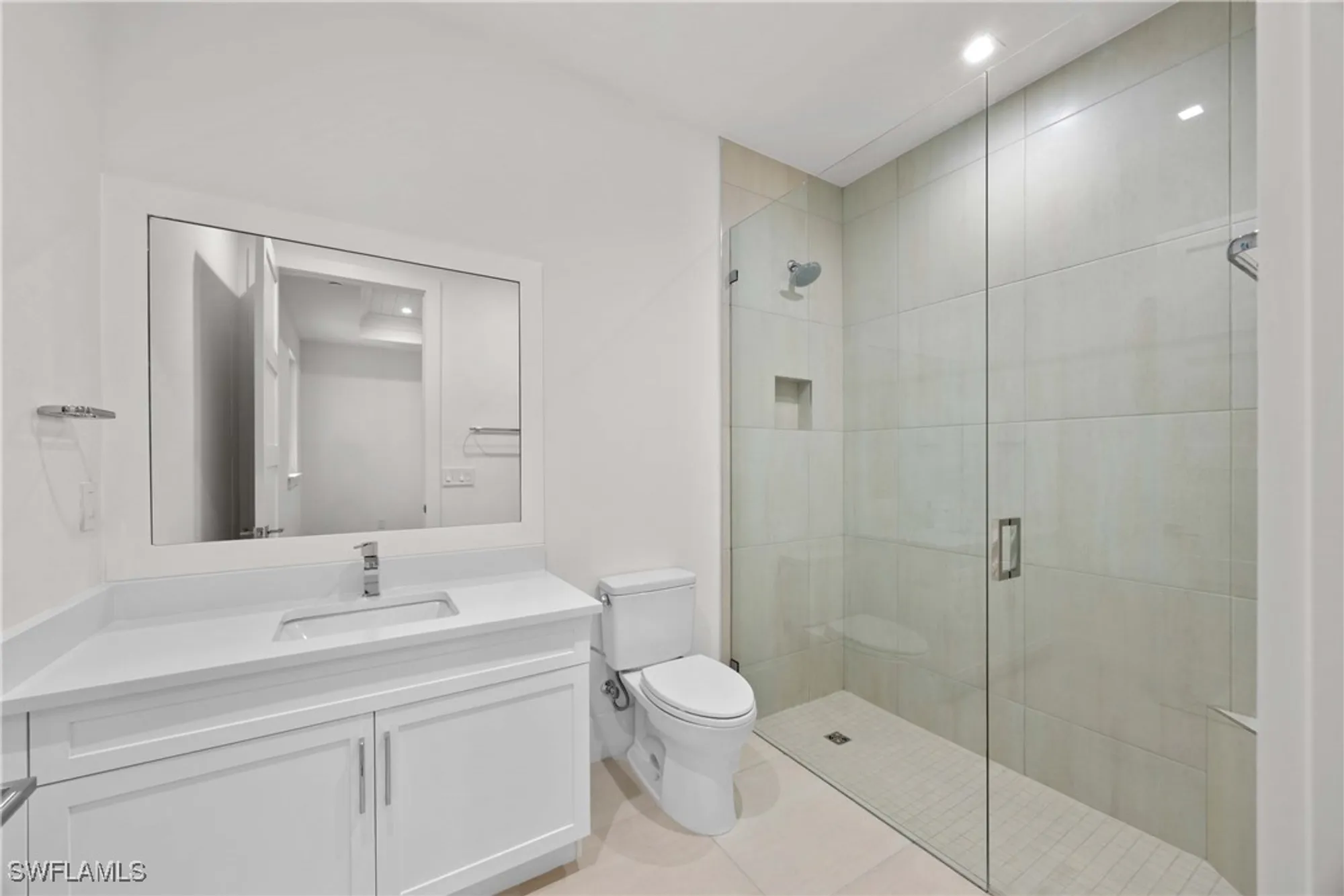 Property Slideshow image 30 of 50 | 3291 dorado ln unit 101, Naples, FL, 34114