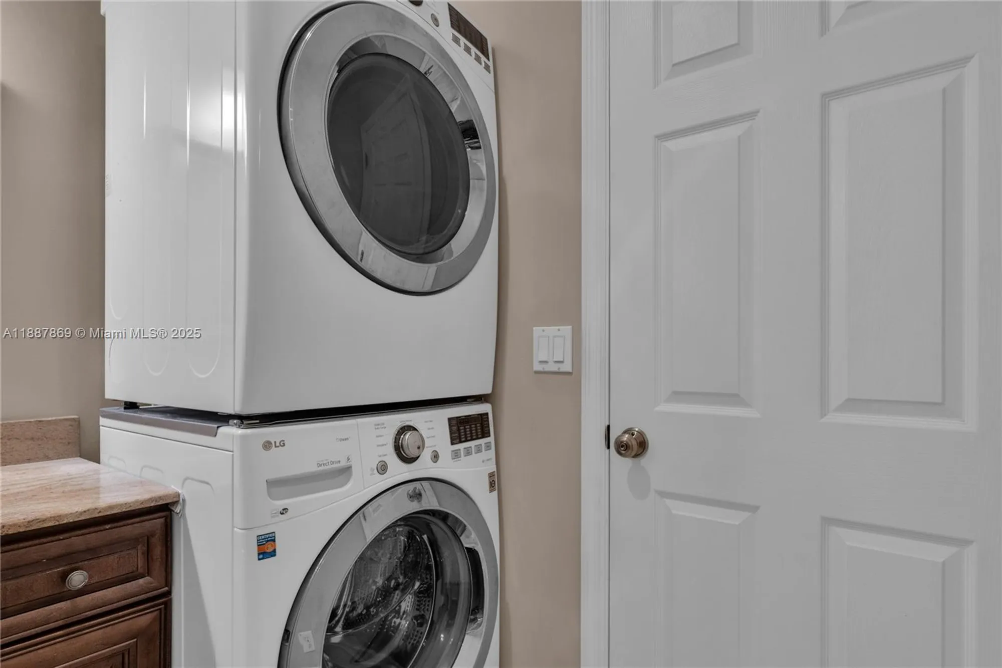 Property Slideshow image 17 of 31 | 8809 belle aire dr # 8809, Boca Raton, FL, 33433