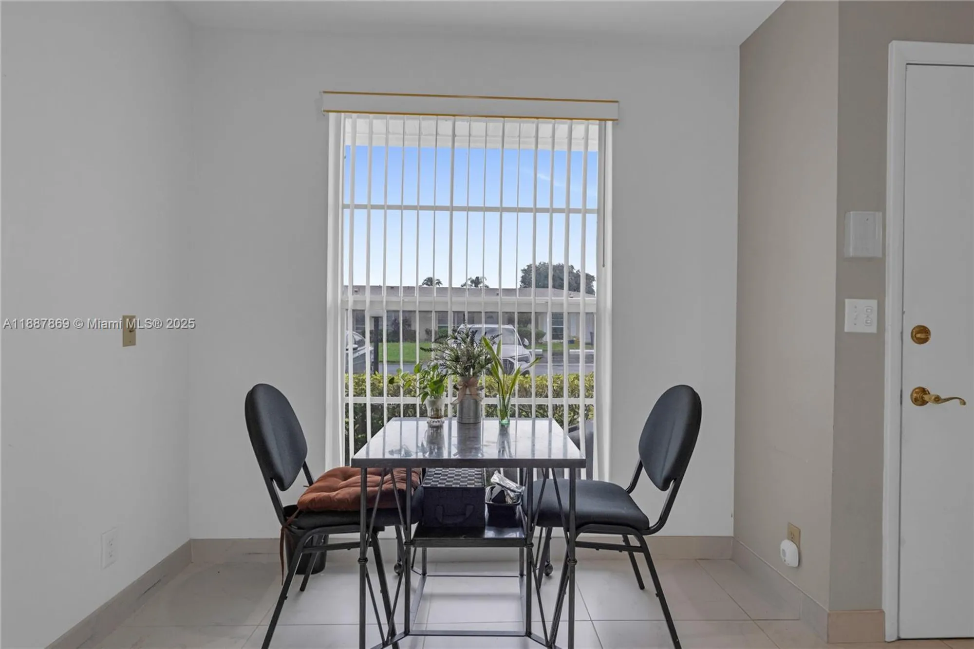Property Slideshow image 12 of 31 | 8809 belle aire dr # 8809, Boca Raton, FL, 33433