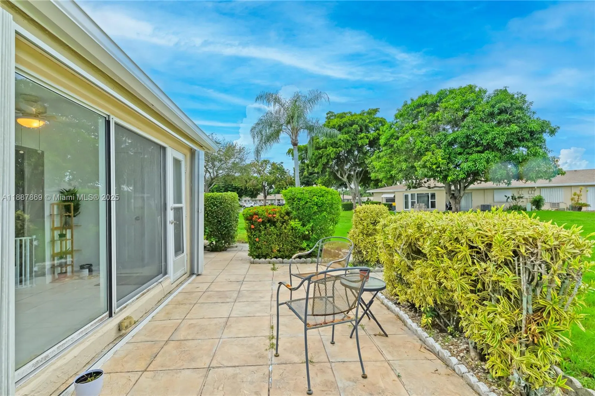 Property Slideshow image 22 of 31 | 8809 belle aire dr # 8809, Boca Raton, FL, 33433