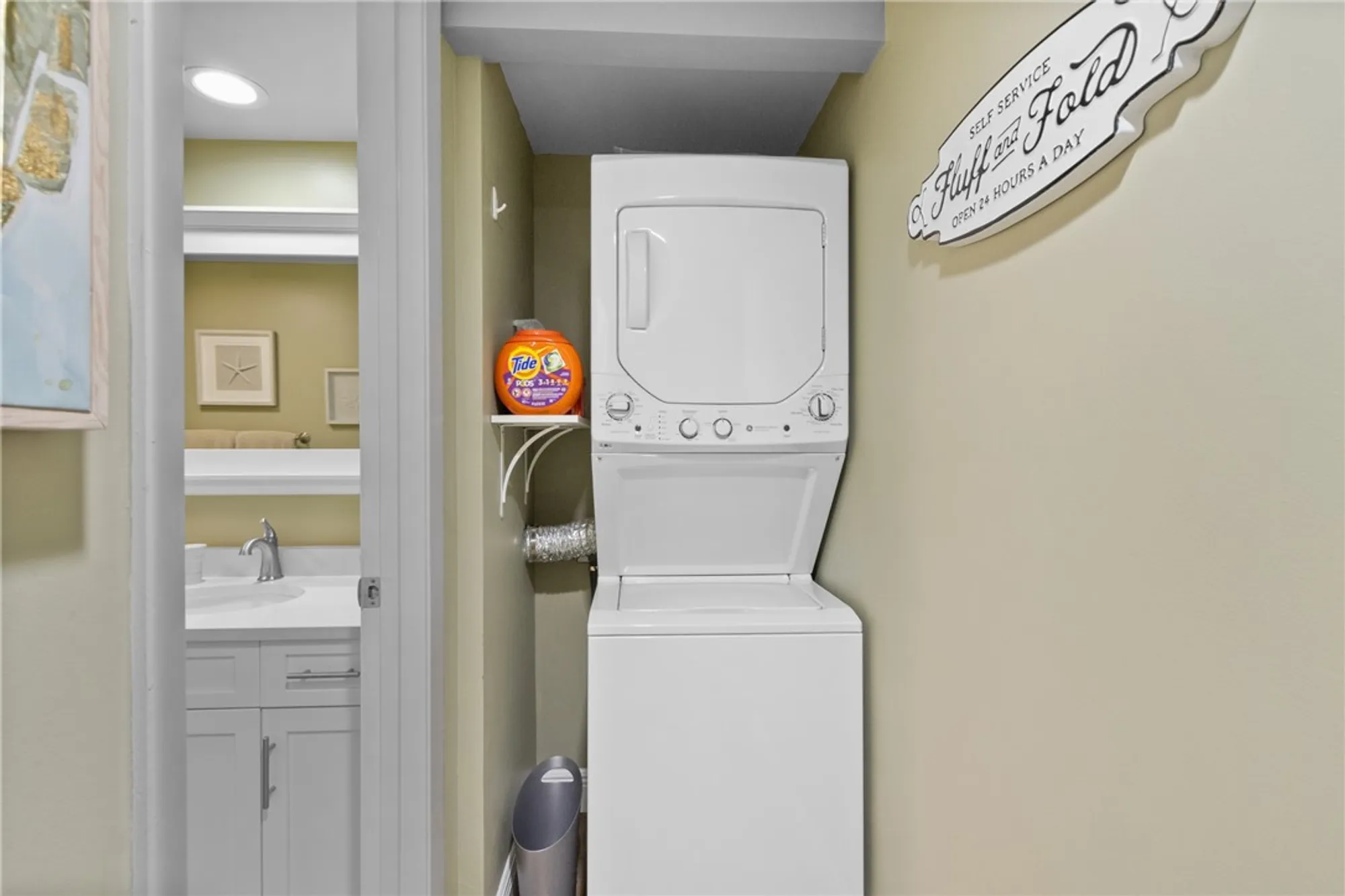 Property Slideshow image 27 of 36 | 31 plantation dr apt 205, Vero Beach, FL, 32966