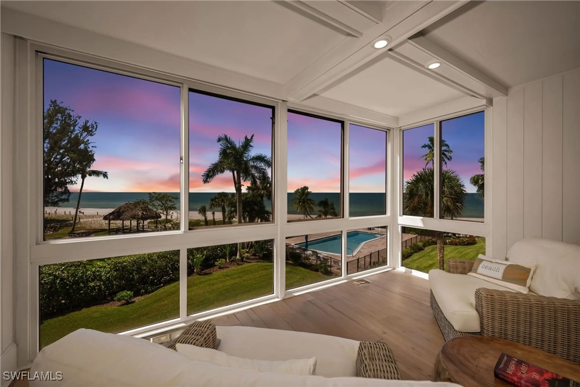 Property Slideshow image 2 of 21 | 2121 gulf shore blvd 206, Naples, FL, 34102