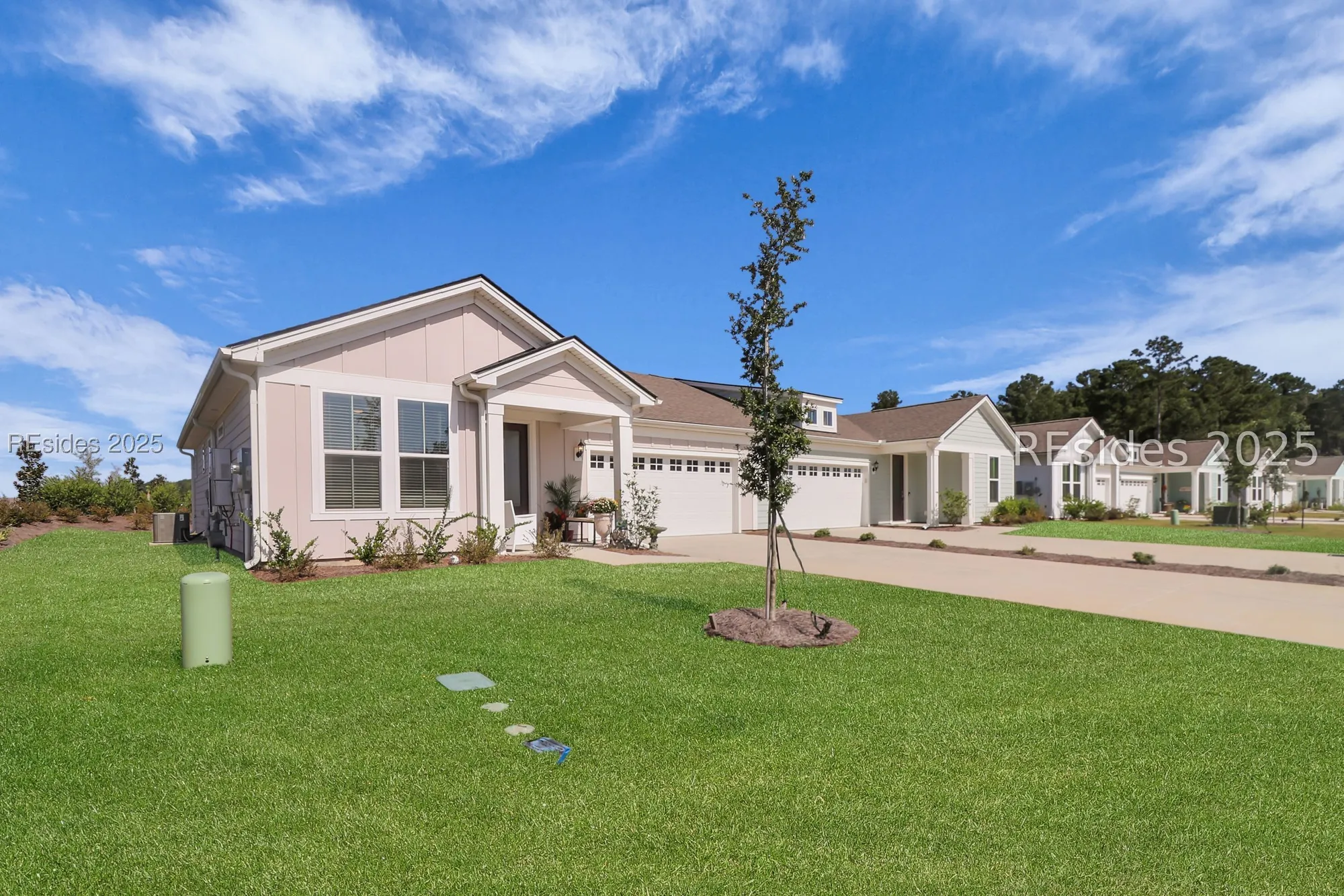 Property Slideshow image 3 of 56 | 49 hickory shad ln, Bluffton, SC, 29909