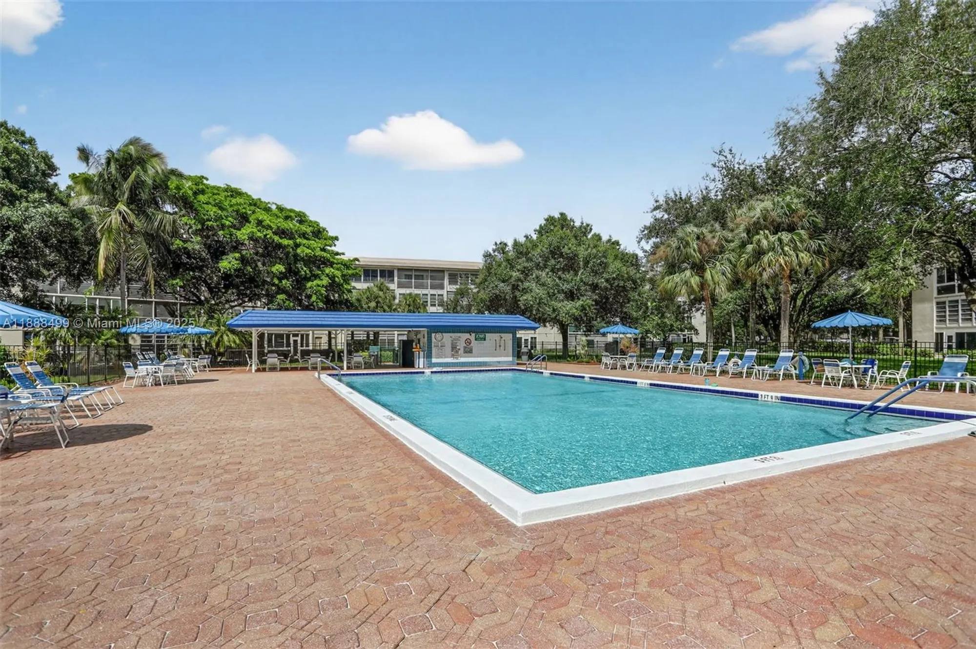 Property Slideshow image 25 of 61 | 2301 lucaya ln d3, Coconut Creek, FL, 33066
