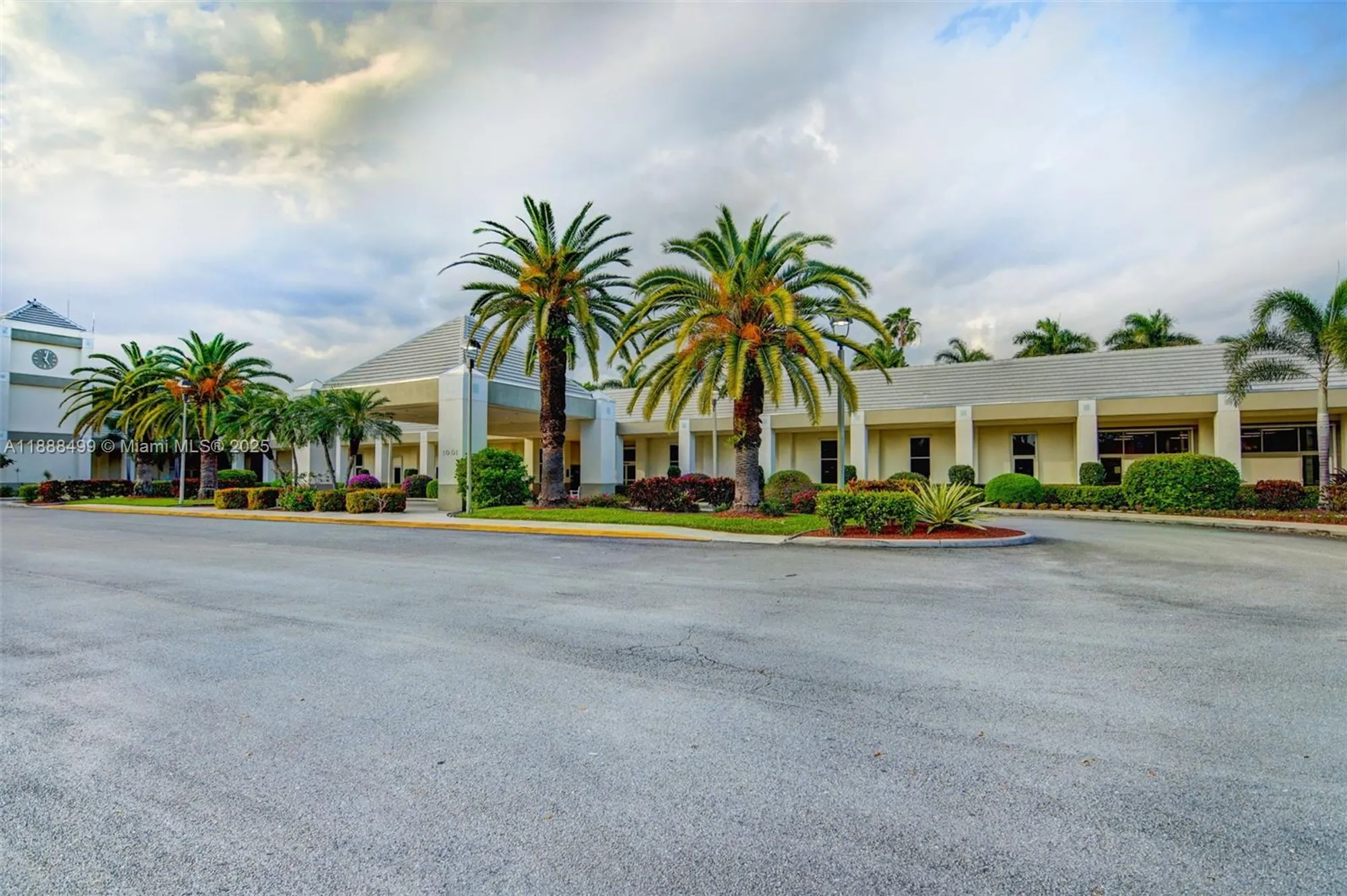 Property Slideshow image 27 of 61 | 2301 lucaya ln d3, Coconut Creek, FL, 33066