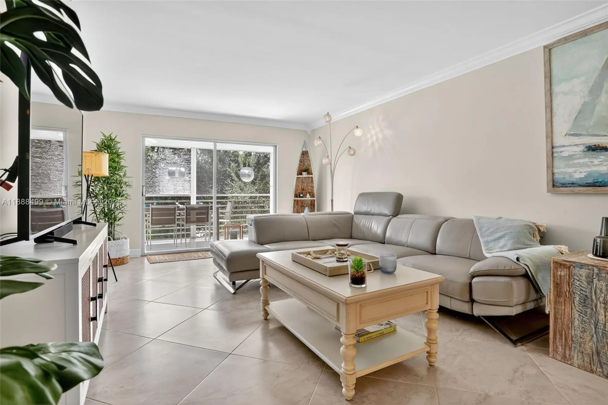 Property Slideshow image 9 of 61 | 2301 lucaya ln d3, Coconut Creek, FL, 33066