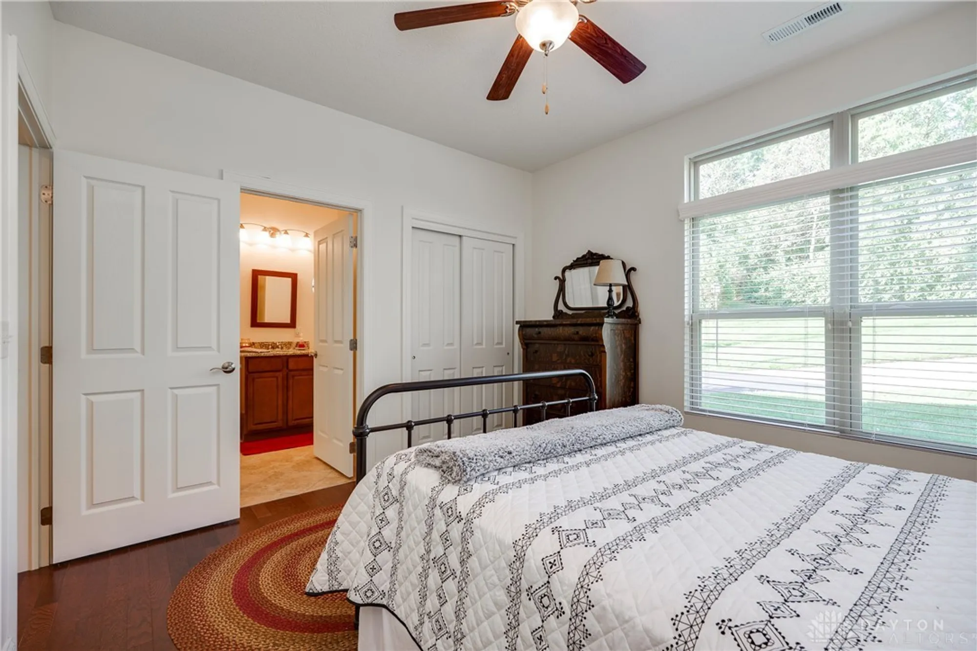 Property Slideshow image 13 of 76 | 2833 hackberry ln, Beavercreek, OH, 45431