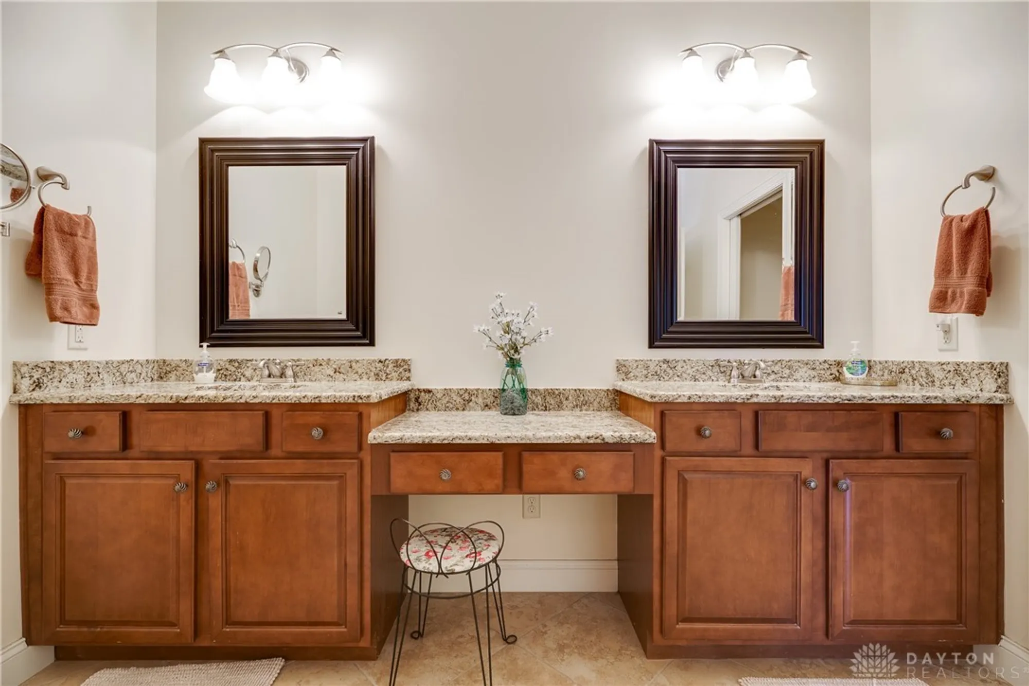 Property Slideshow image 34 of 76 | 2833 hackberry ln, Beavercreek, OH, 45431