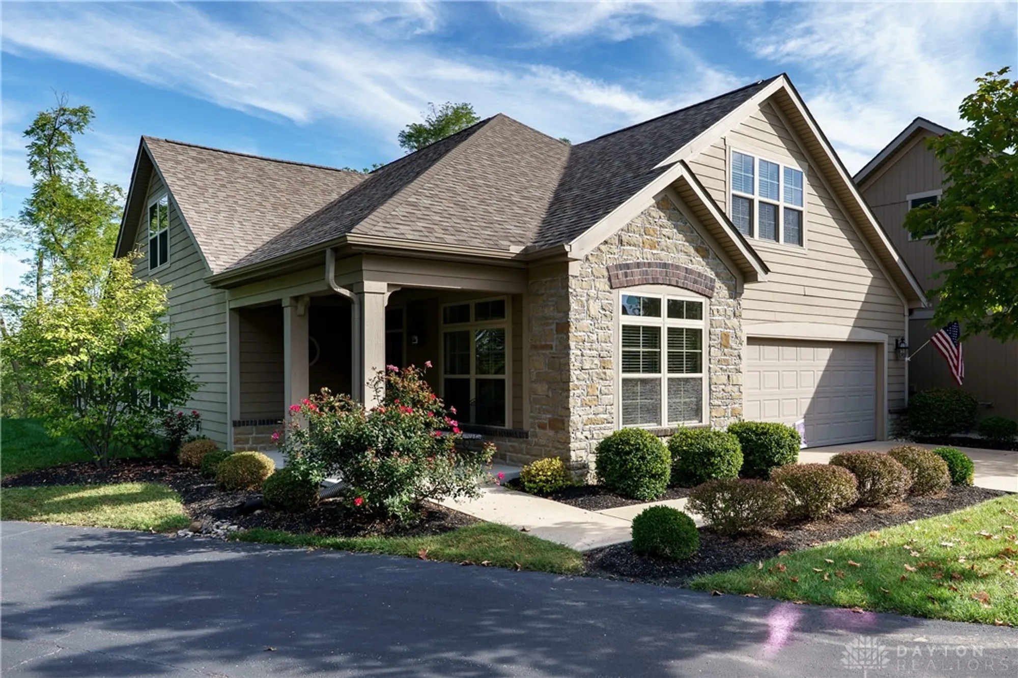 Property Slideshow image 3 of 76 | 2833 hackberry ln, Beavercreek, OH, 45431