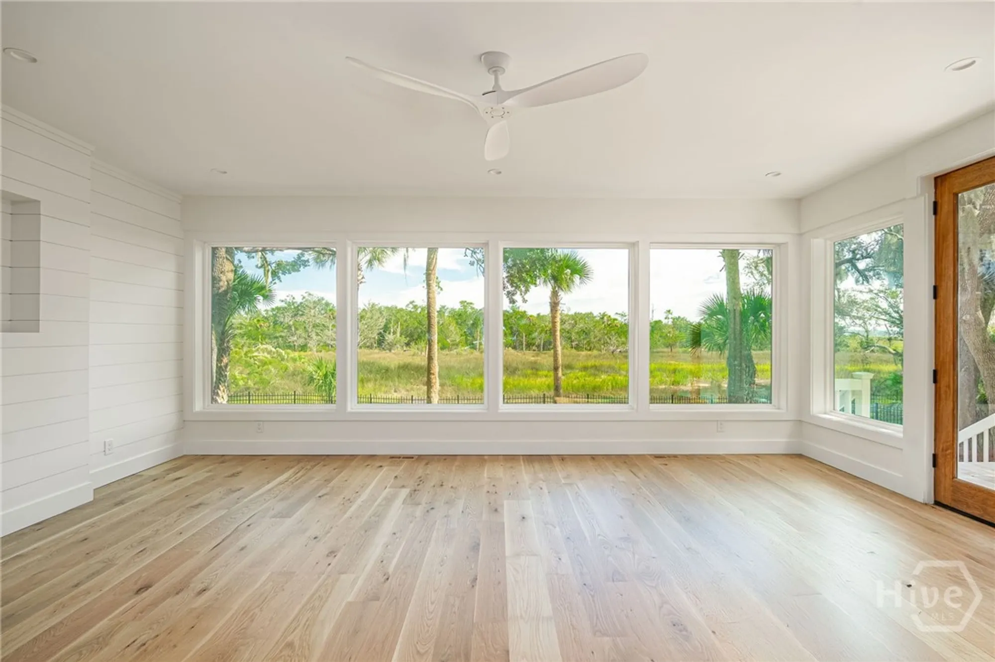 Property Slideshow image 16 of 46 | 43 franklin creek rd, Savannah, GA, 31411