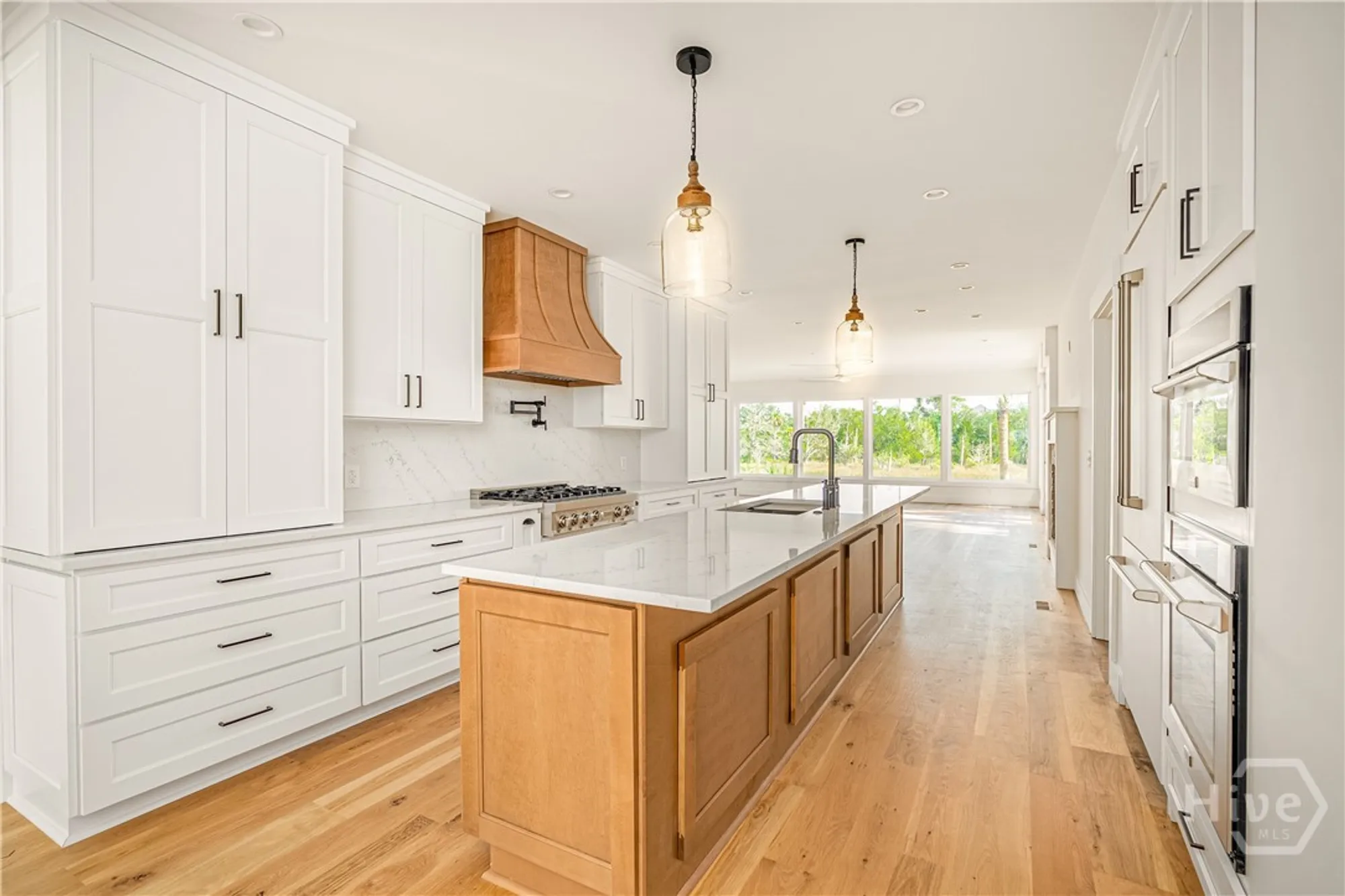 Property Slideshow image 12 of 46 | 43 franklin creek rd, Savannah, GA, 31411