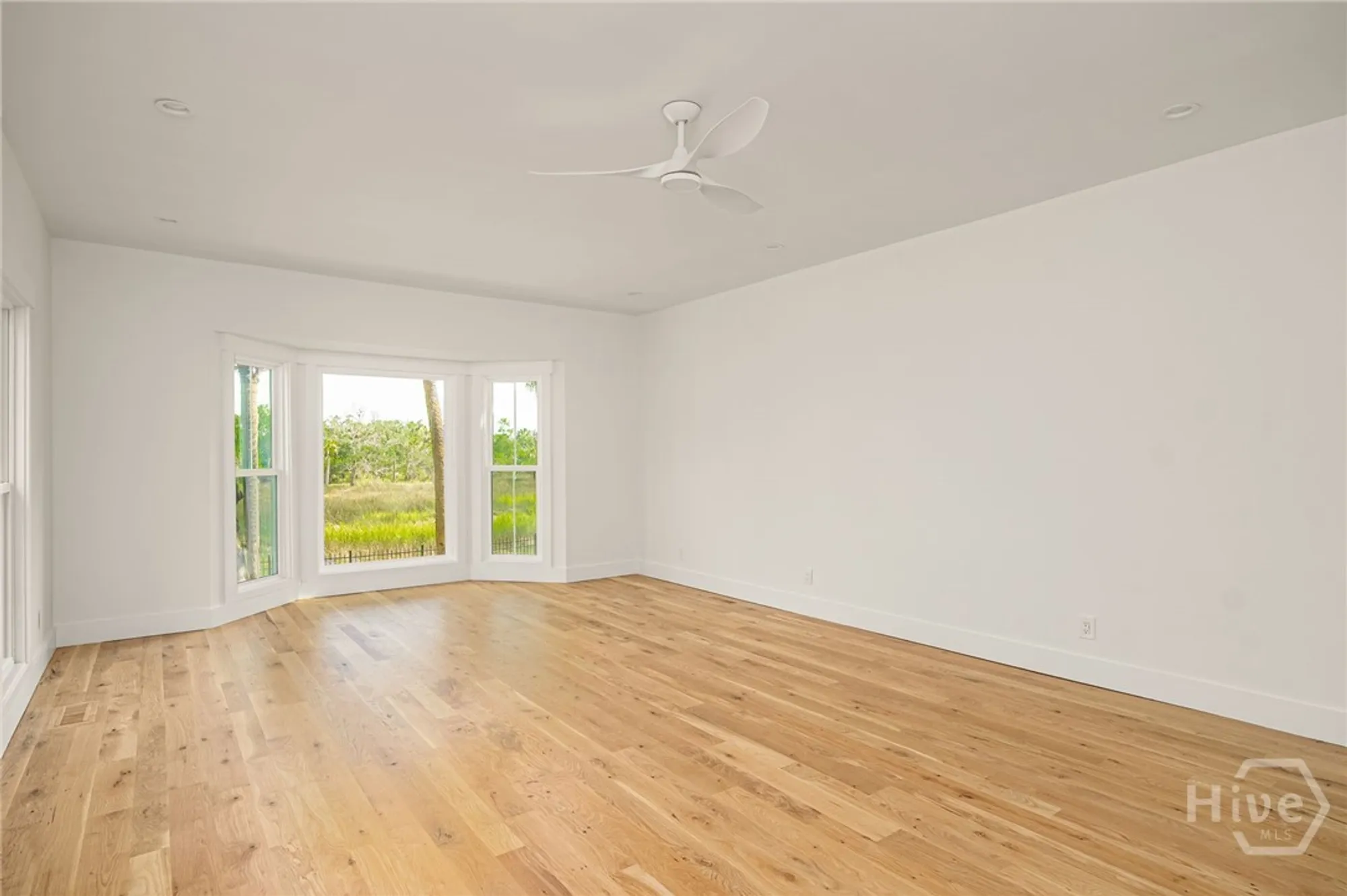 Property Slideshow image 22 of 46 | 43 franklin creek rd, Savannah, GA, 31411