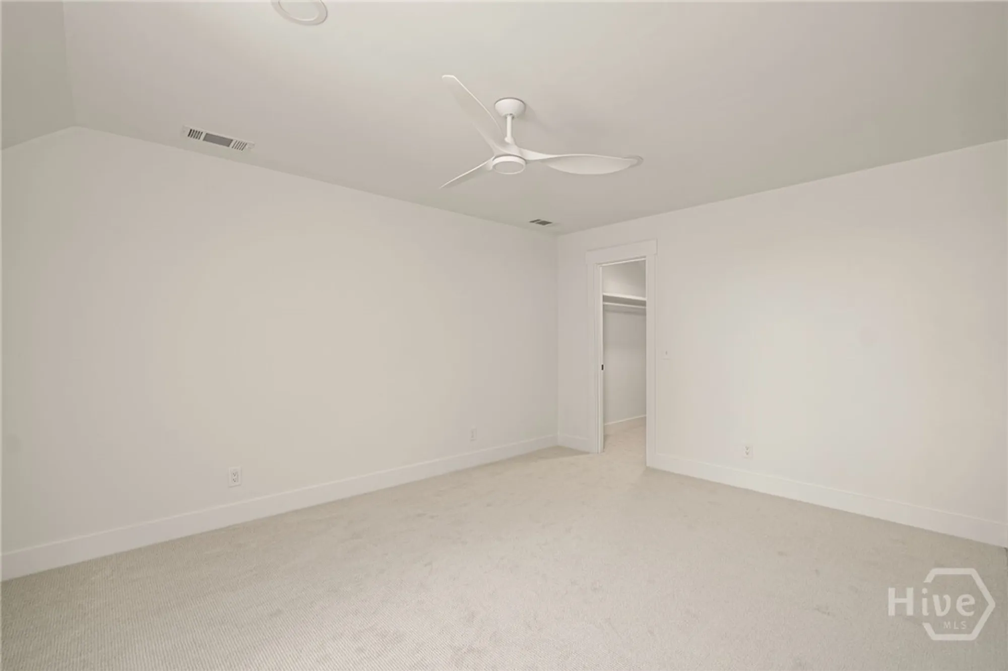 Property Slideshow image 32 of 46 | 43 franklin creek rd, Savannah, GA, 31411